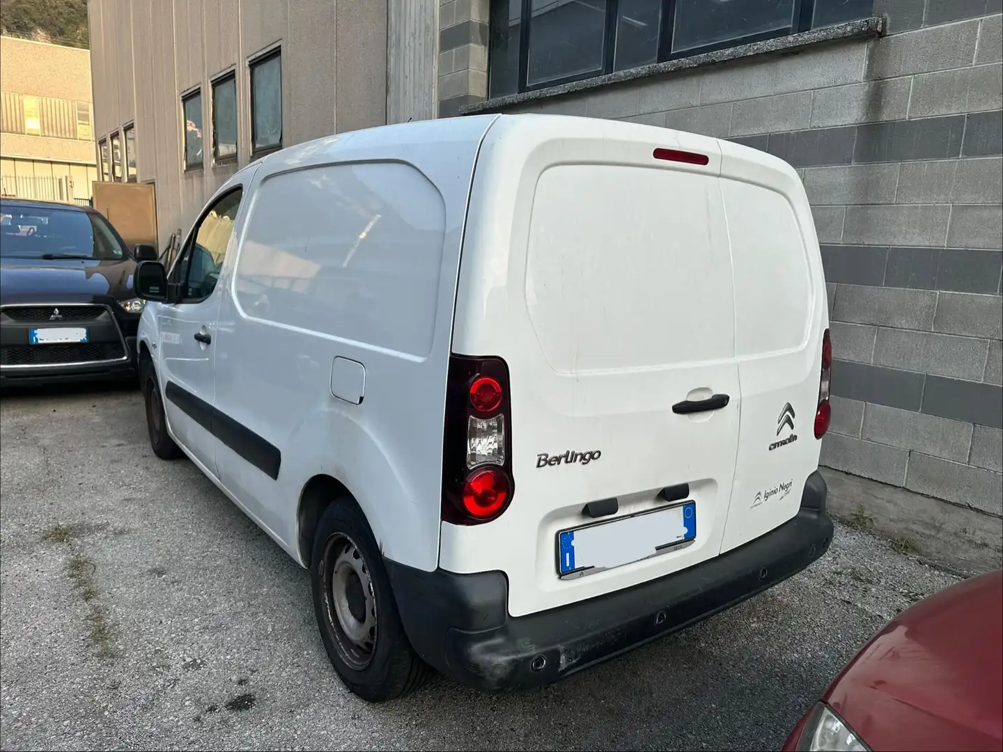 Citroen Berlingo EURO 6B-TESTATA DA SISTEMARE Weiß - 2