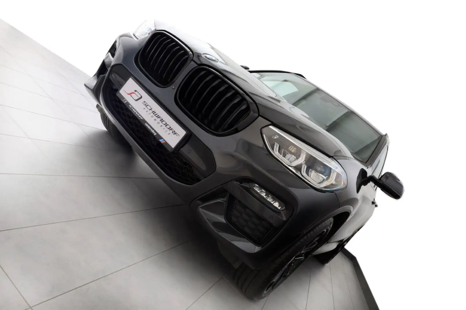 BMW X3 xDrive30d M Sport PANO HUD 360° AHK 20" Grau - 2