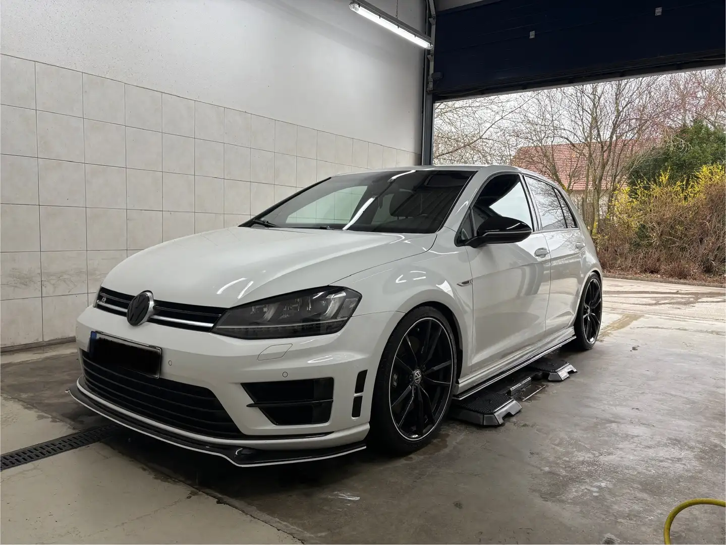 Volkswagen Golf R 4Motion *sehr gepflegt, rostfrei* Wit - 1