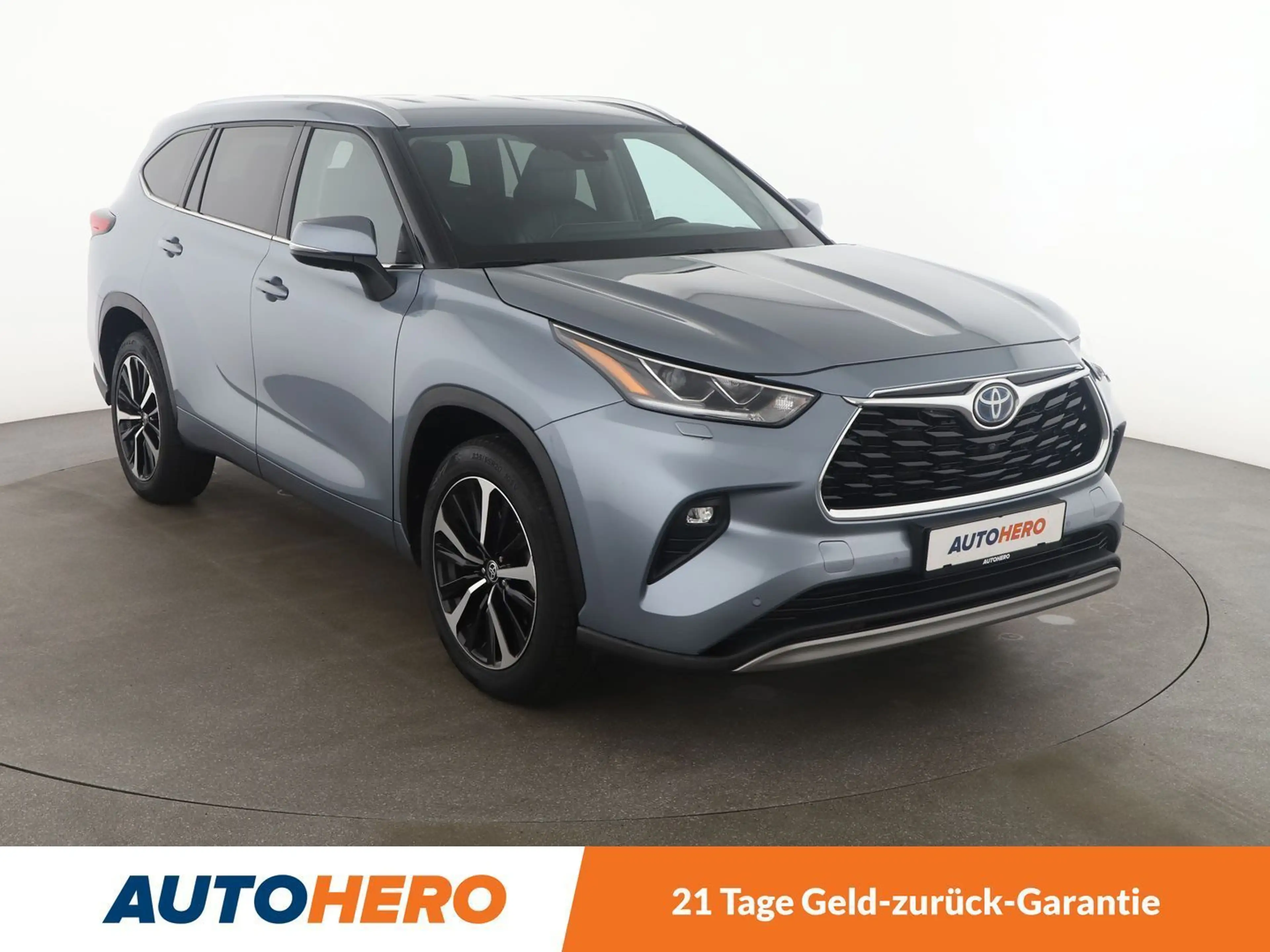 Toyota Highlander 2.5 Hybrid Luxury Aut.*NAVI*HEAD-UP*JBL*ACC*CAM* — photo 8