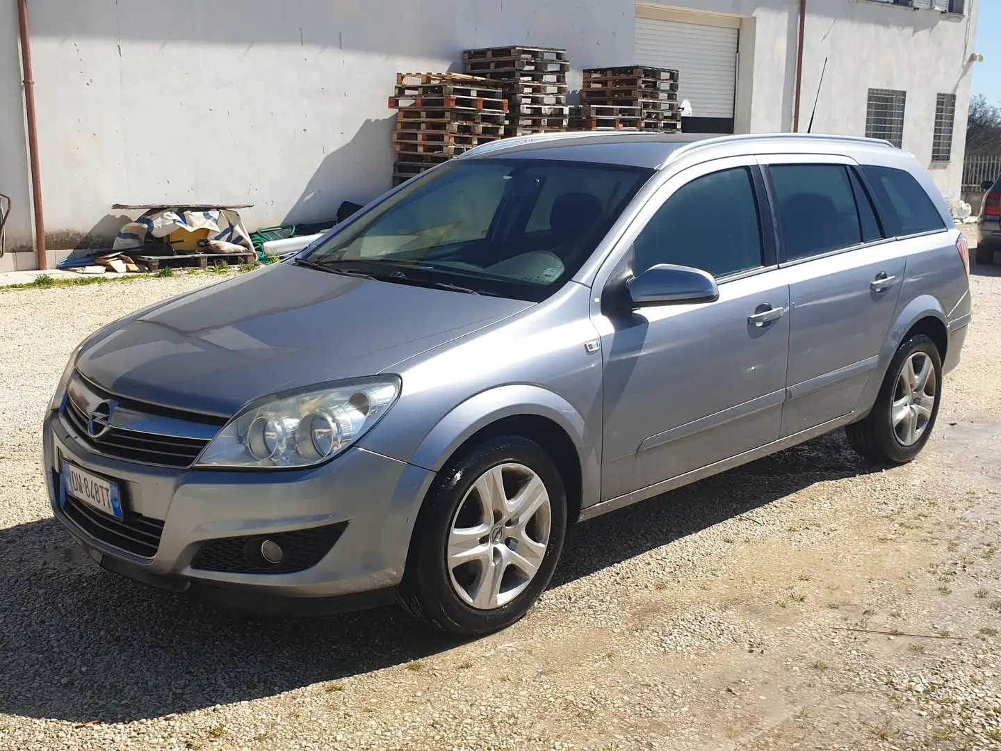 Opel Astra Astra III 2004 SW SW 1.7 cdti Enjoy 110cv Argento - 2