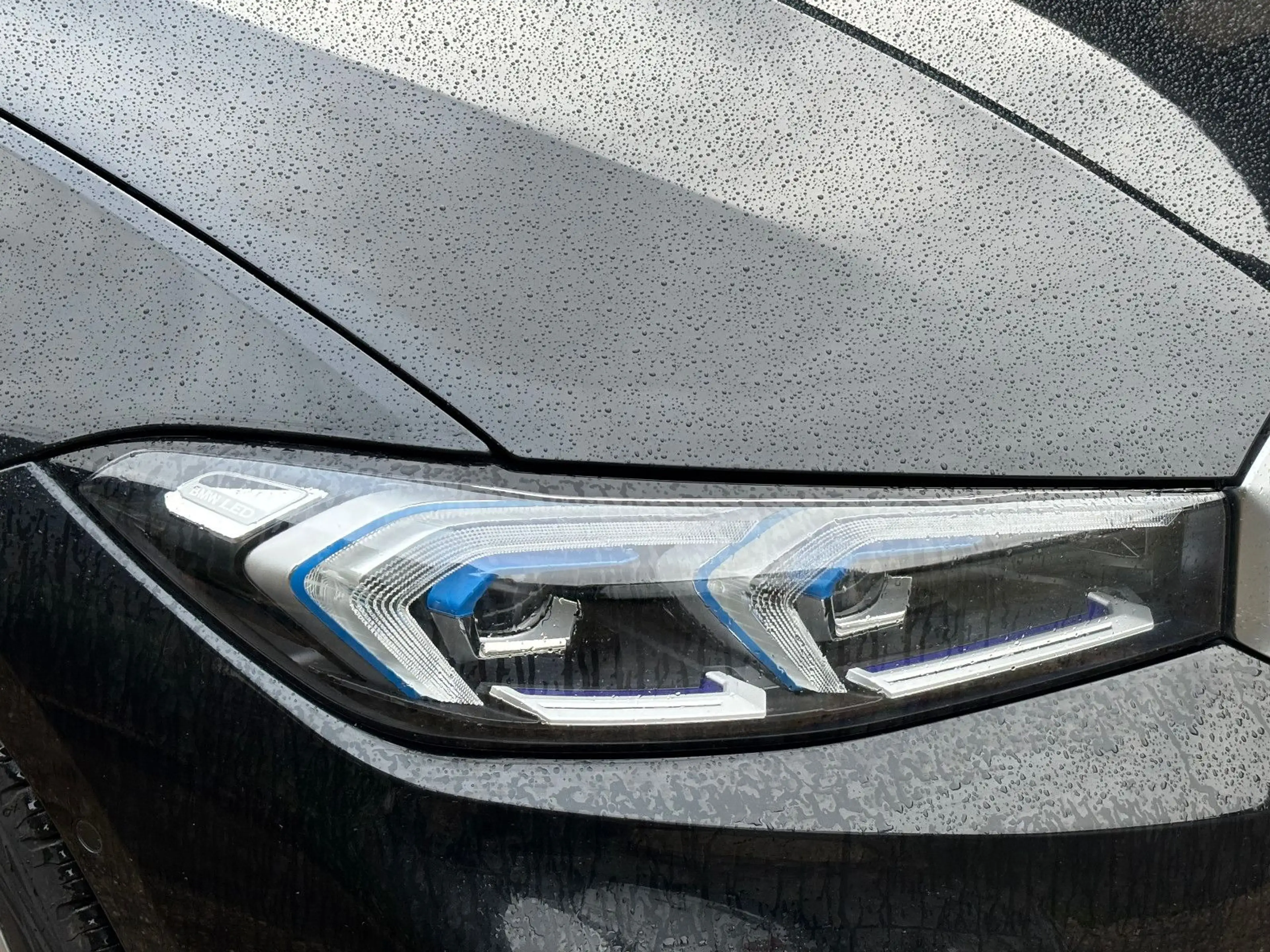 BMW 320 d Touring Sport TopAusstattung Pano Standhzg — photo 2
