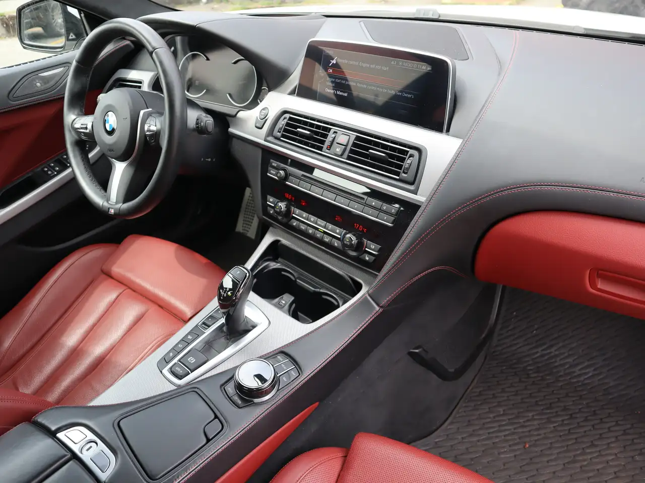 BMW 6 Series снимка BMW 6 Series