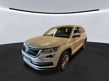 Style 2.0 TDI DSG AHK/StHz/Navi/LED/18 Style