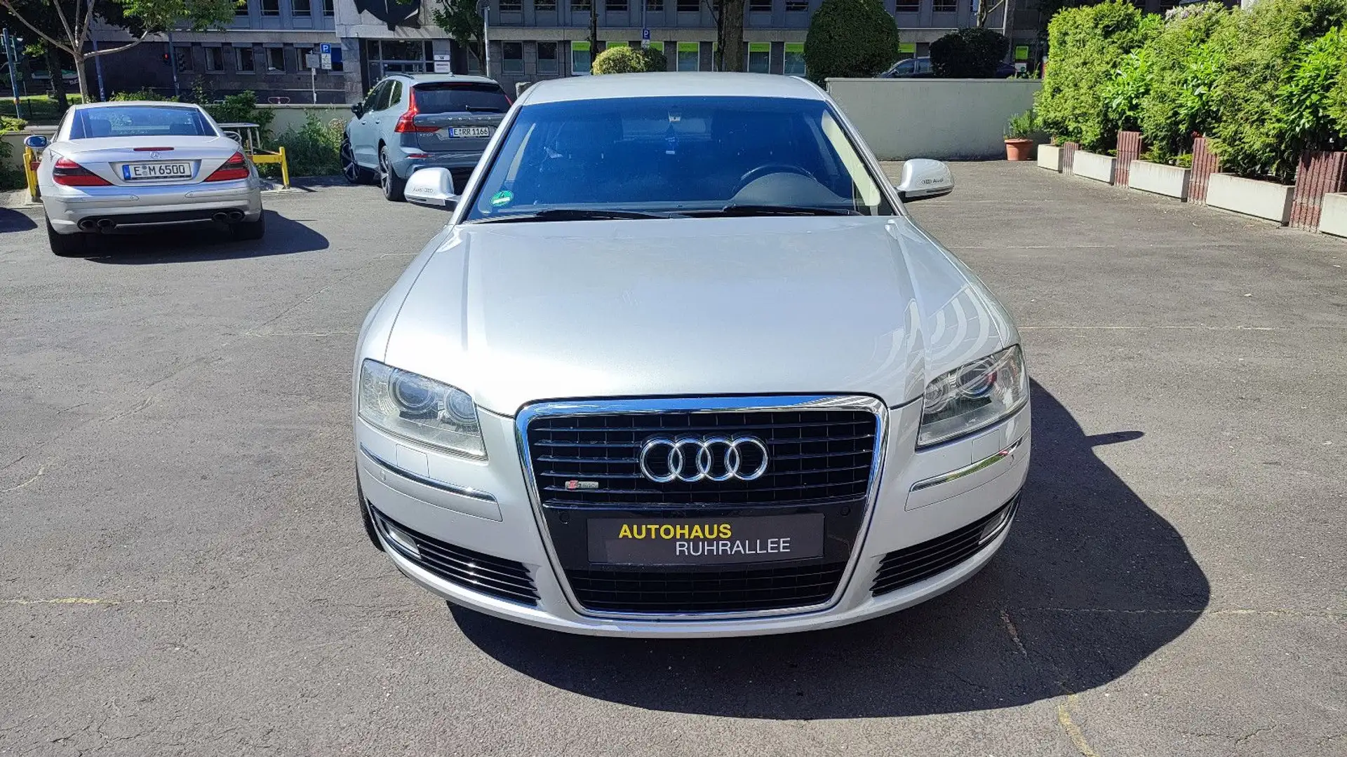 Audi A8 3.0 TDI quattro Silver - 2
