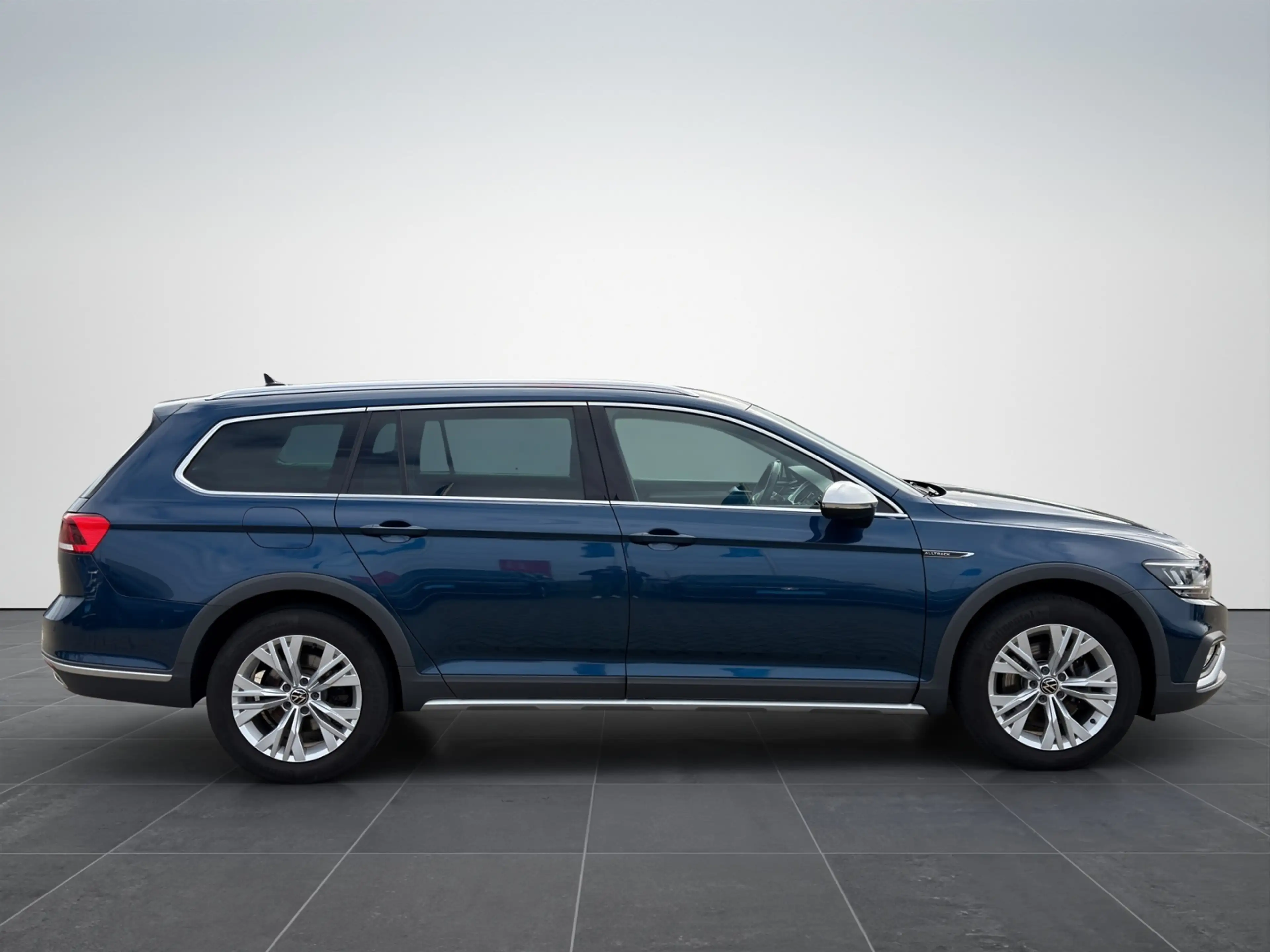 Volkswagen Passat Alltrack 2.0 TDI 4M LED/Navi/ACC/Kamera/App — photo 8
