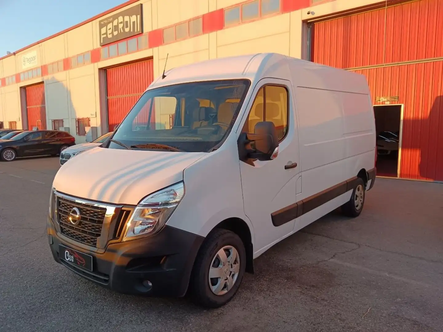 Renault Master 2.3 dCi L2H2 Nissan NV400 Blanco - 1