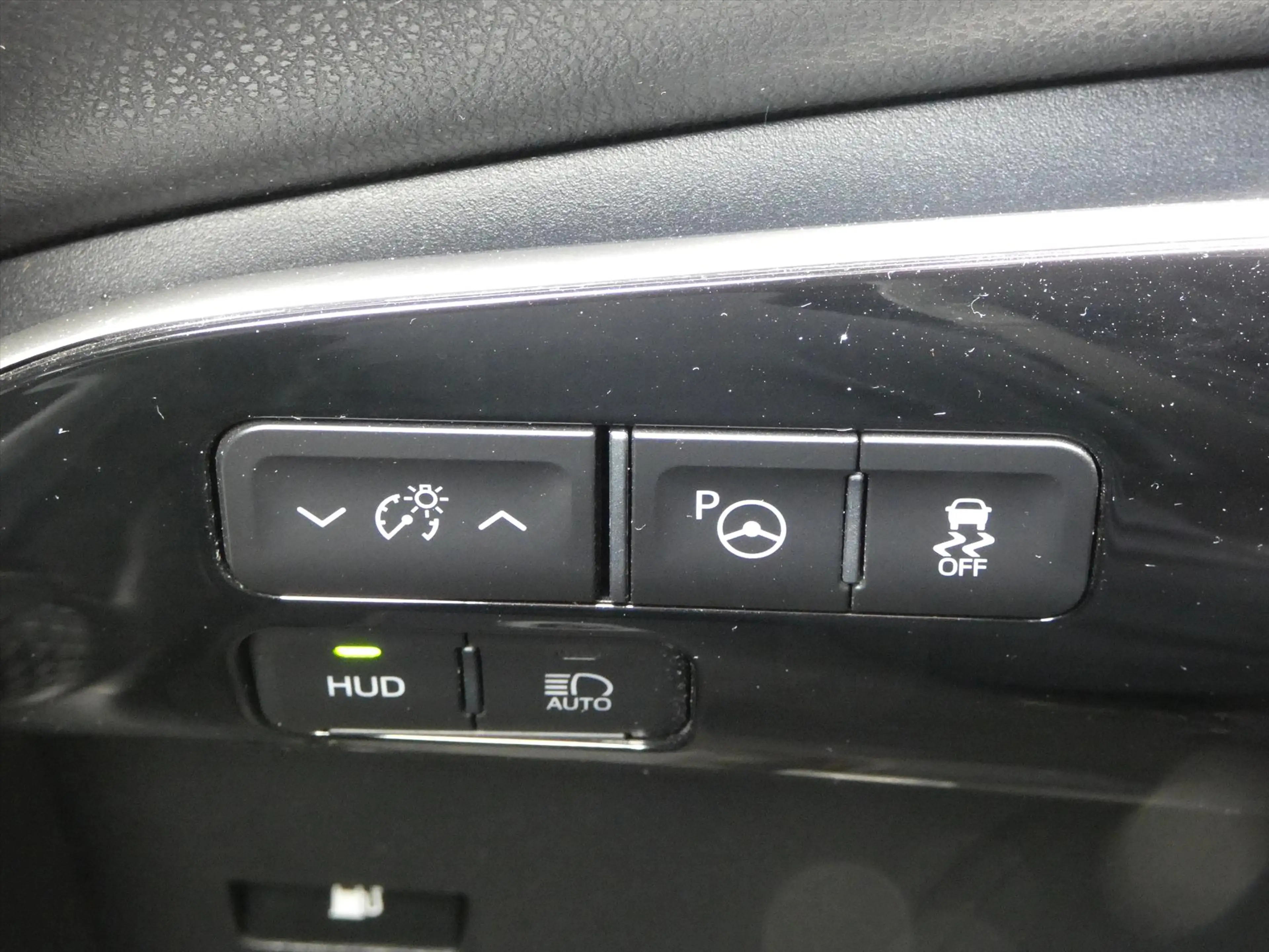 Toyota Prius 1.8 Full Hybrid 122PK Aut Executive / Trekhaak — photo 17