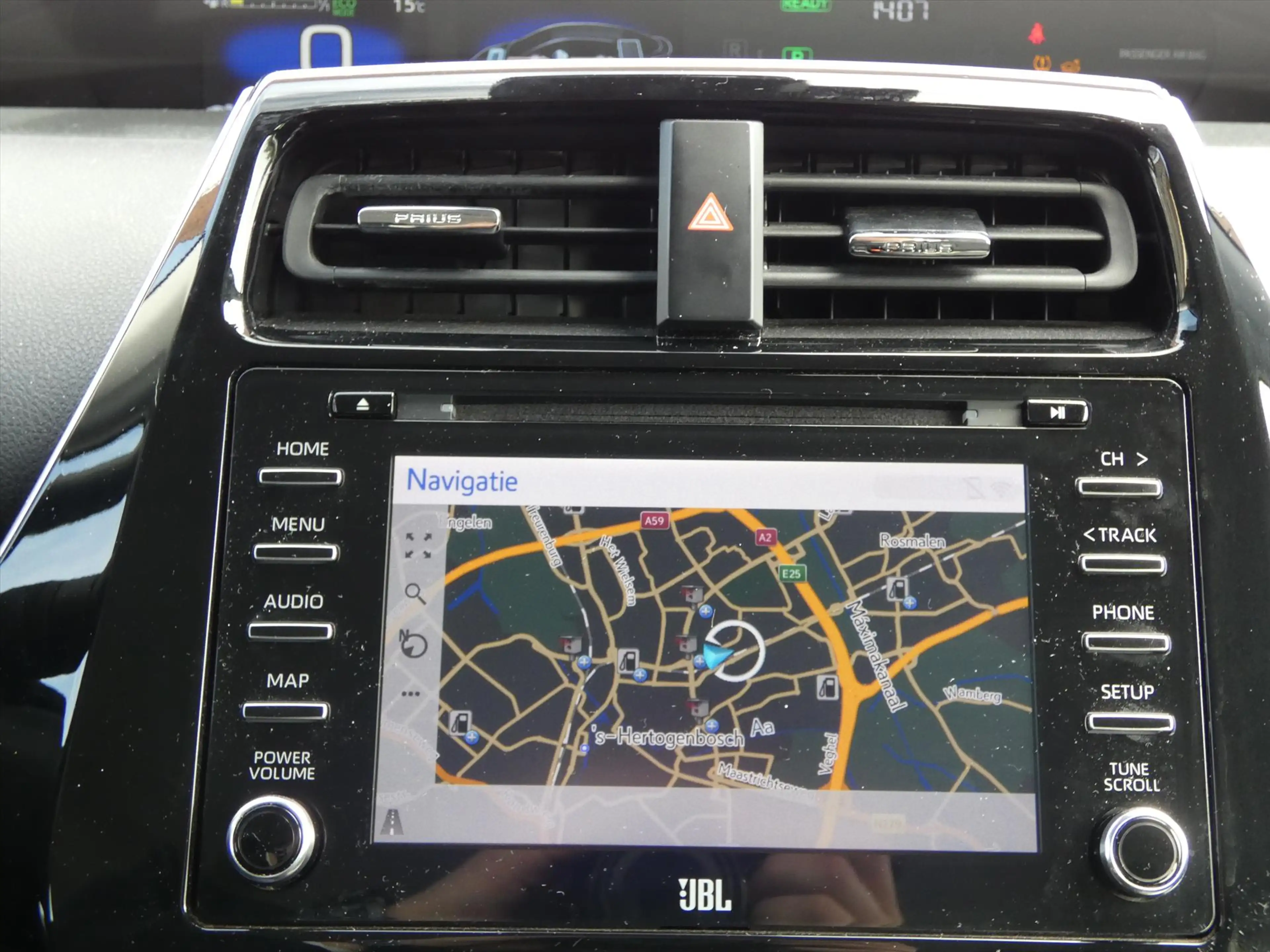 Toyota Prius 1.8 Full Hybrid 122PK Aut Executive / Trekhaak — photo 24