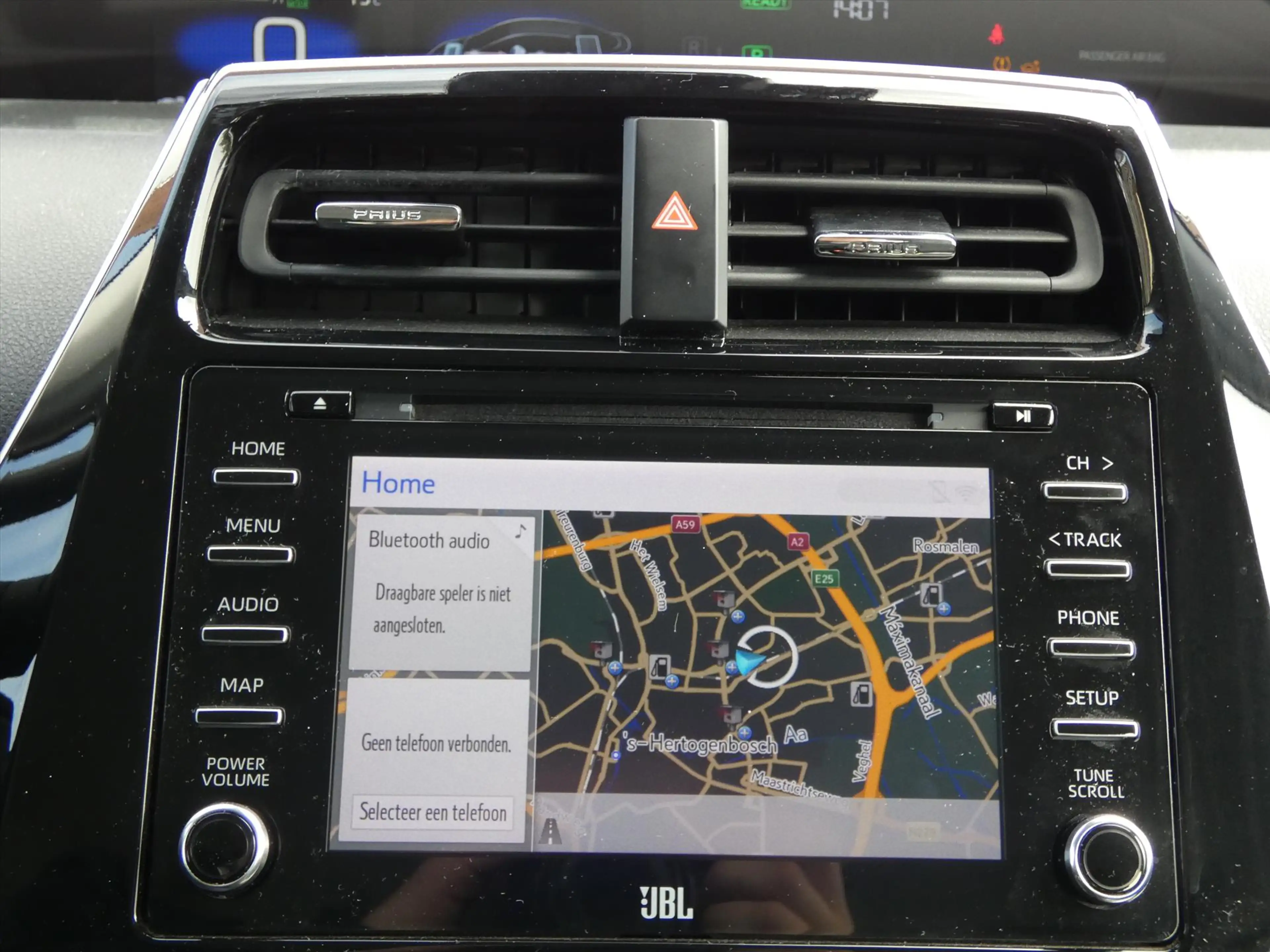 Toyota Prius 1.8 Full Hybrid 122PK Aut Executive / Trekhaak — photo 22
