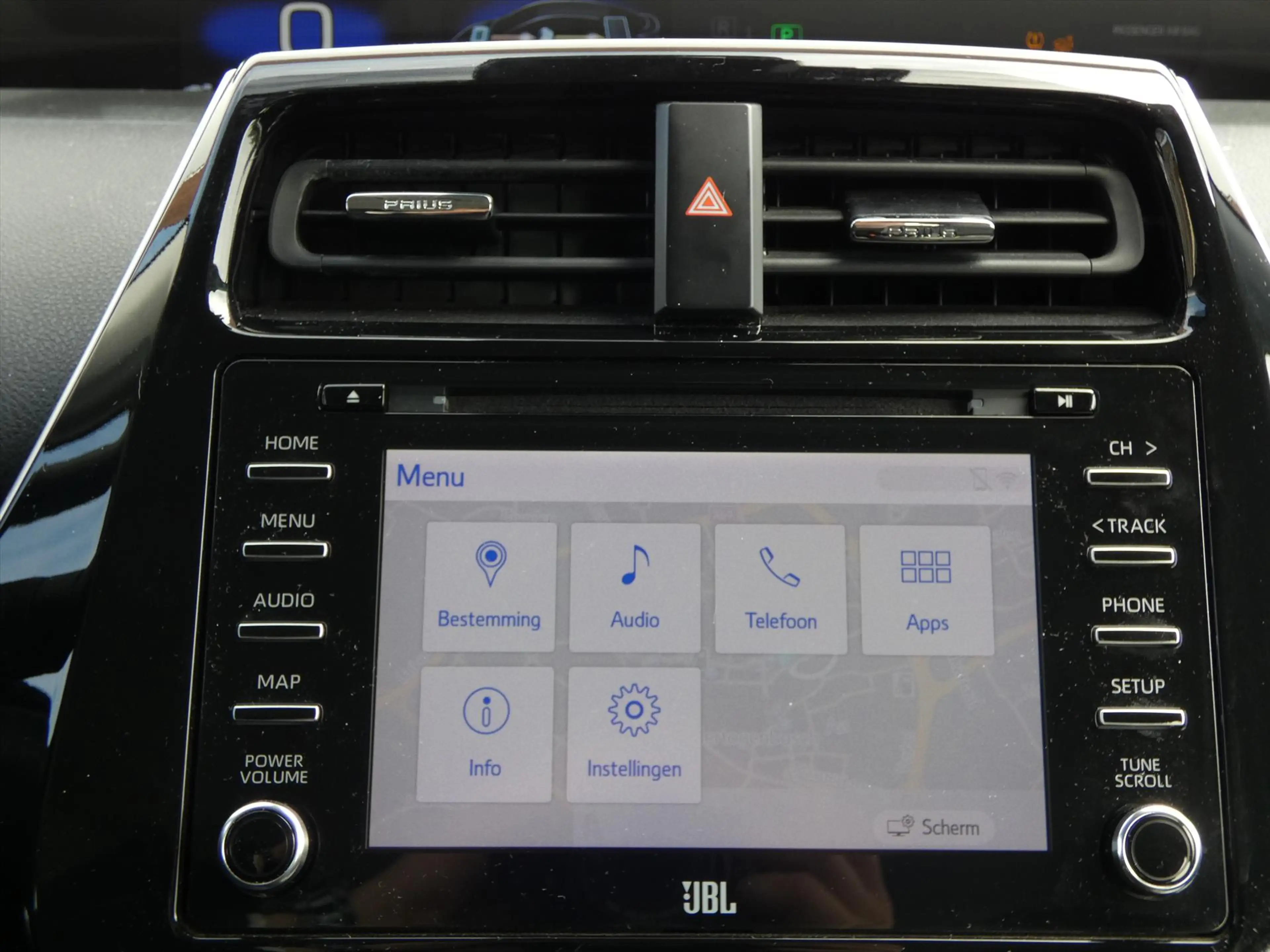 Toyota Prius 1.8 Full Hybrid 122PK Aut Executive / Trekhaak — photo 23