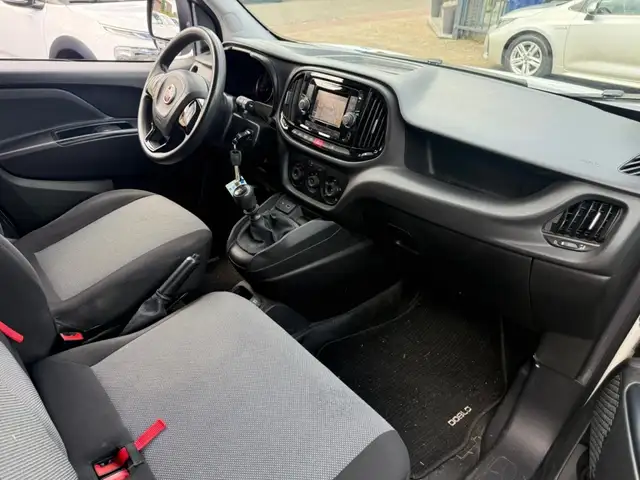 Fiat Doblo view 7