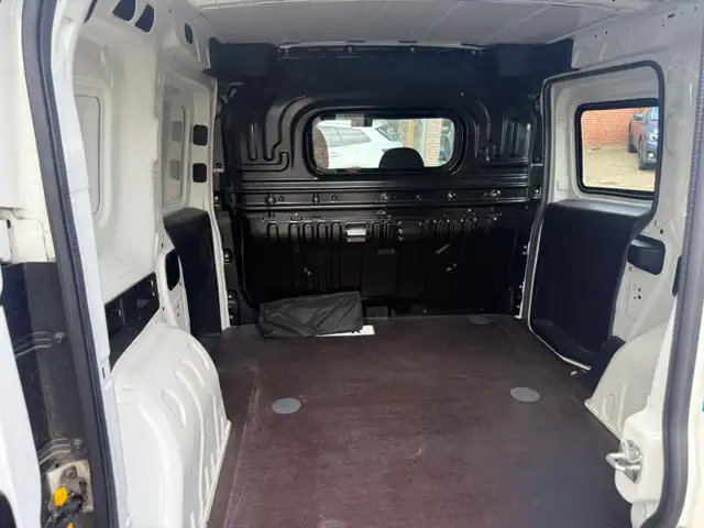 Fiat Doblo view 8