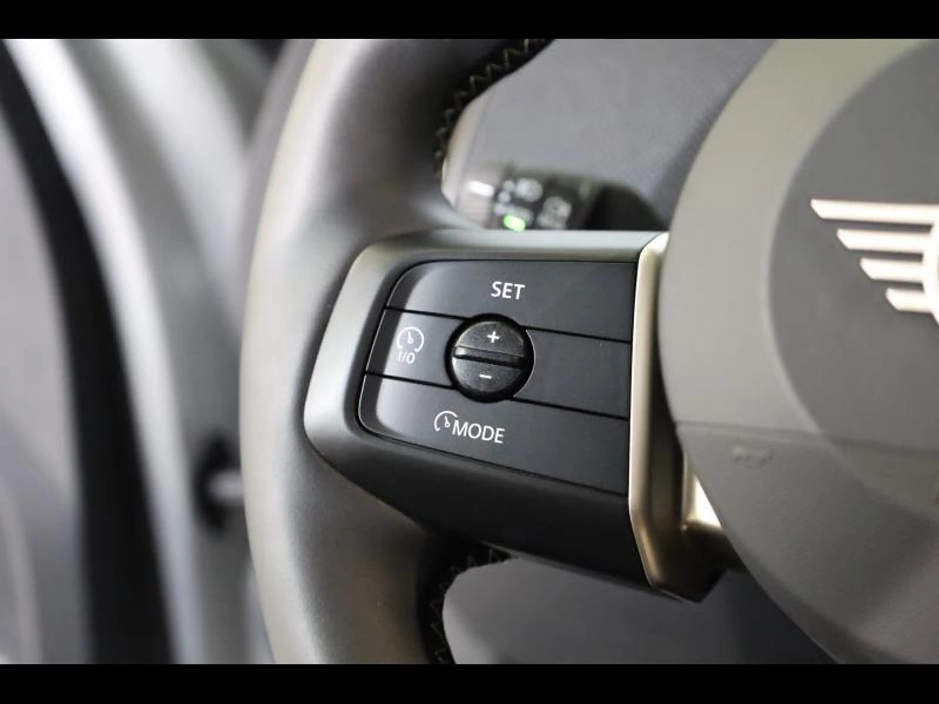 MINI Countryman C — photo 14