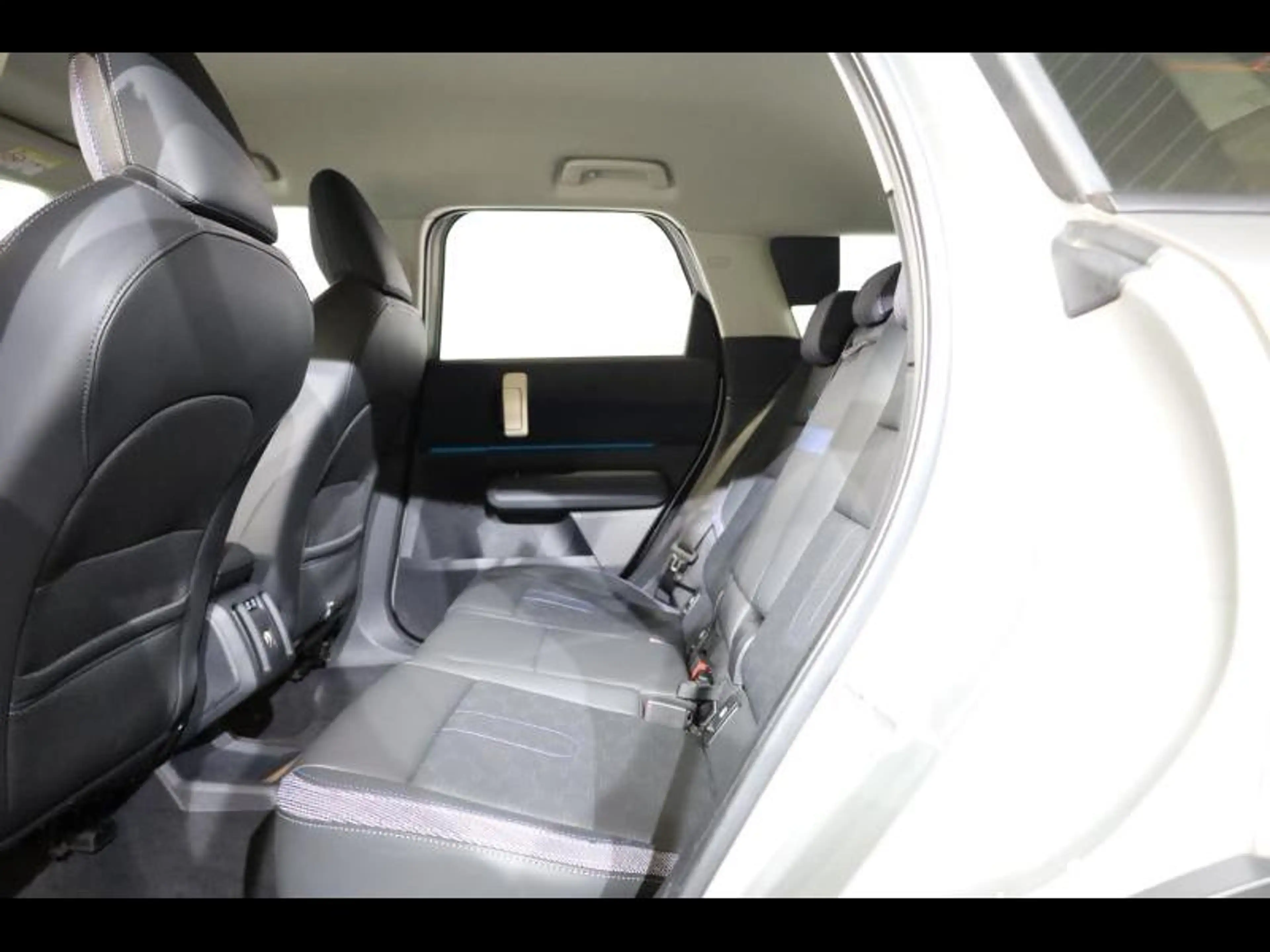 MINI Countryman C — photo 11