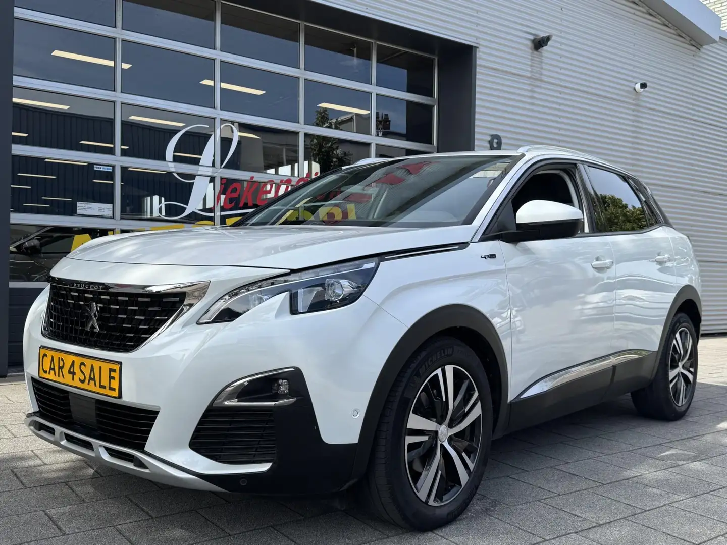 Peugeot 3008 1.2 PureTech Allure -AUTOMAAT I Navigatie I LED/PD Weiß - 1