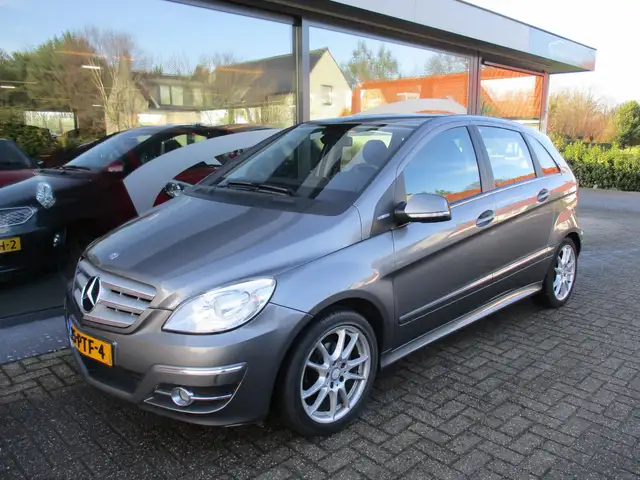 Mercedes-Benz B 160 B BlueEFFICIENCY Business Class