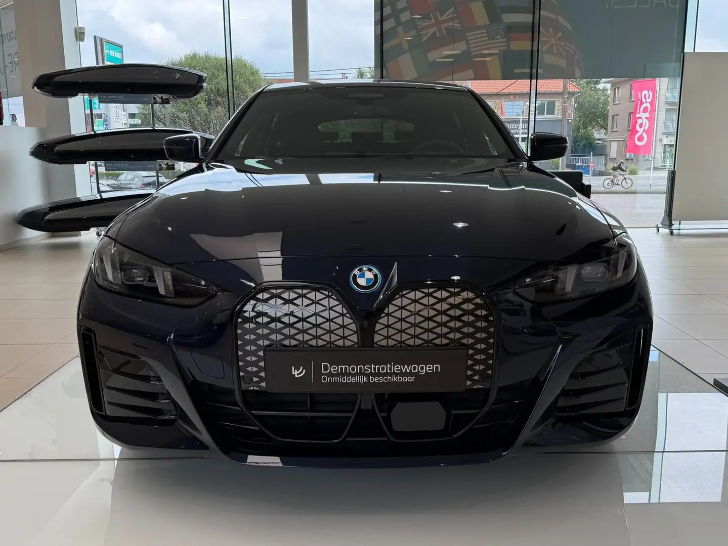 BMW i4 i4 eDrive40 Gran Coupe Blauw - 2