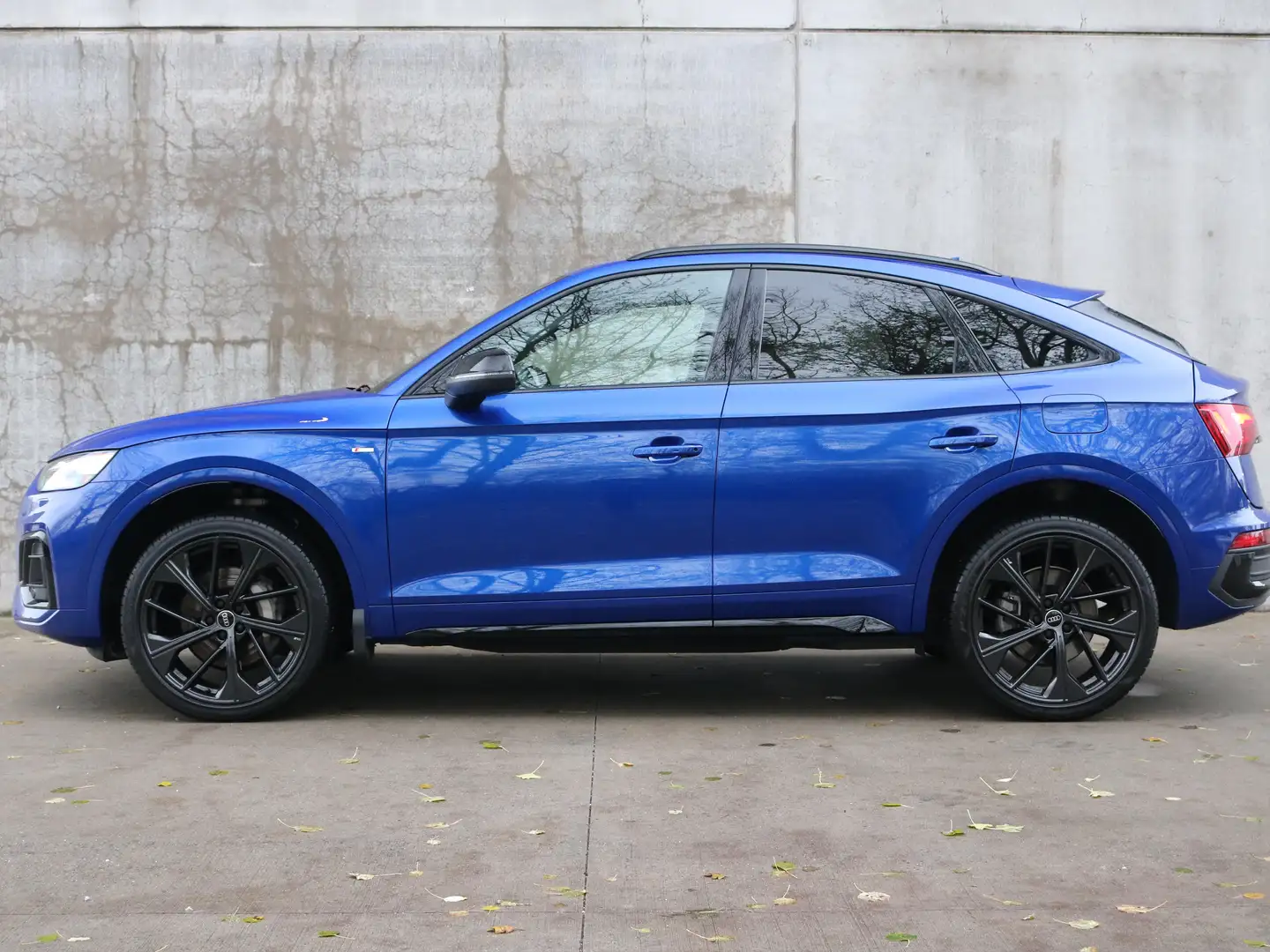 Audi Q5 Q5 55 TFSIe Sportback quattro S tronic S line PANO Blauw - 2