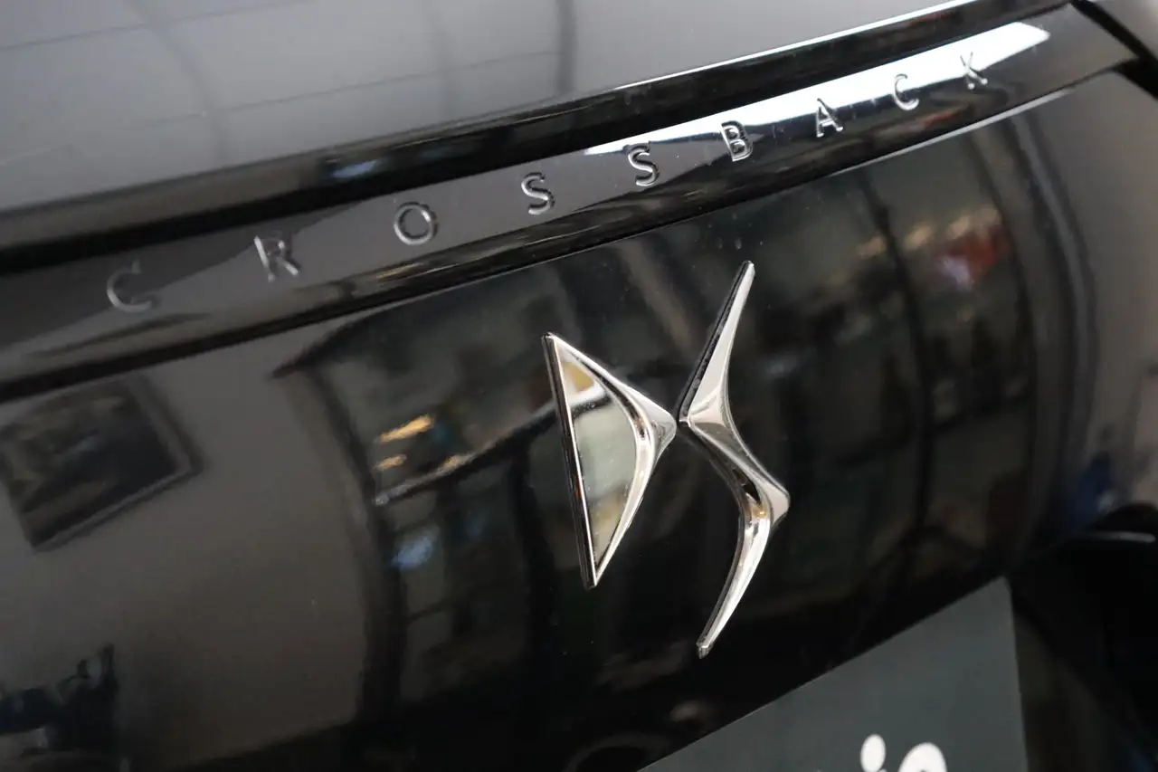 DS Automobiles DS 7 Crossback 2021 — фото 14