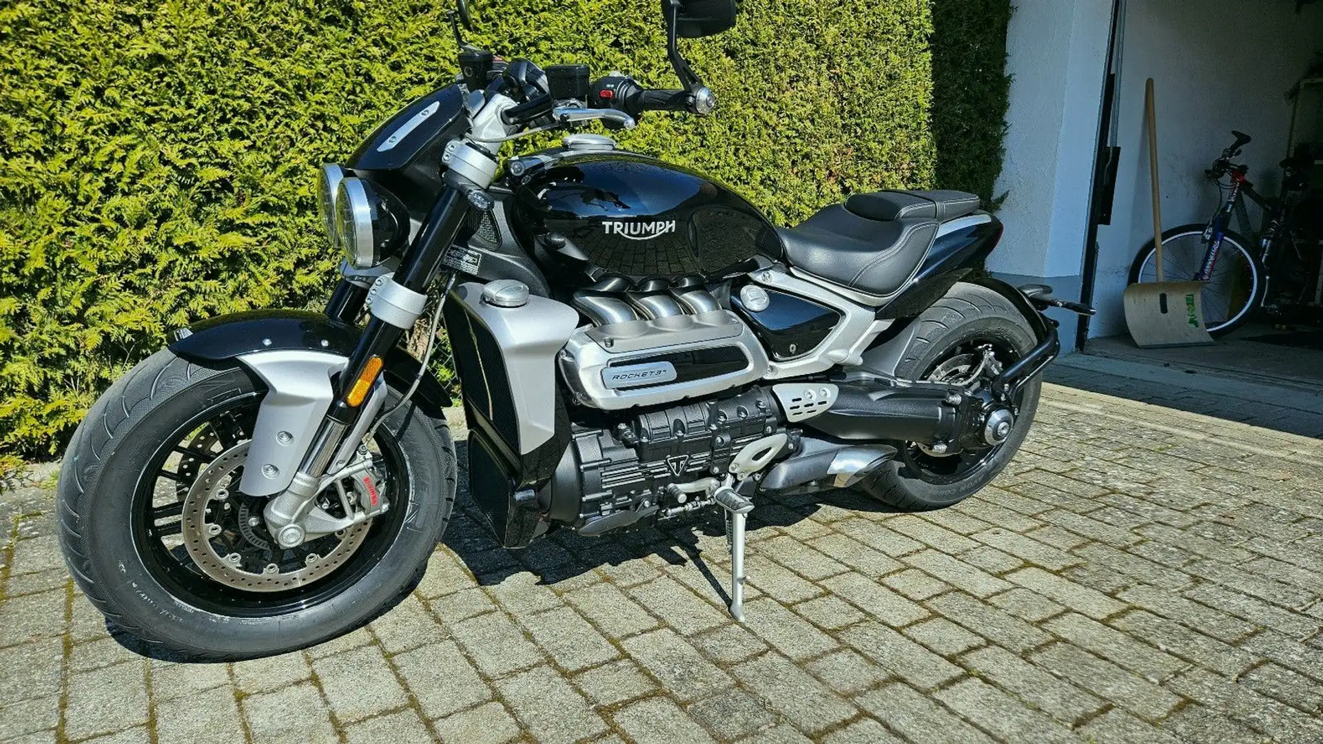 Triumph Rocket 3 R Noir - 2