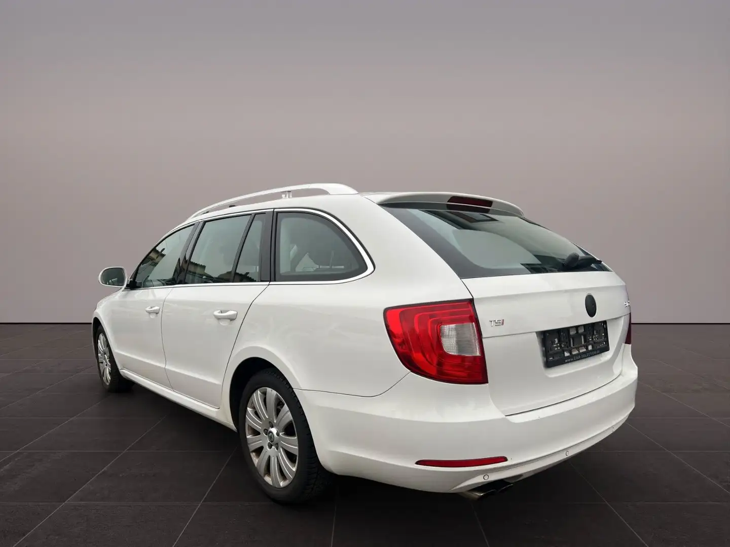 Skoda Superb 1.8 TSI DSG Combi Blanco - 2