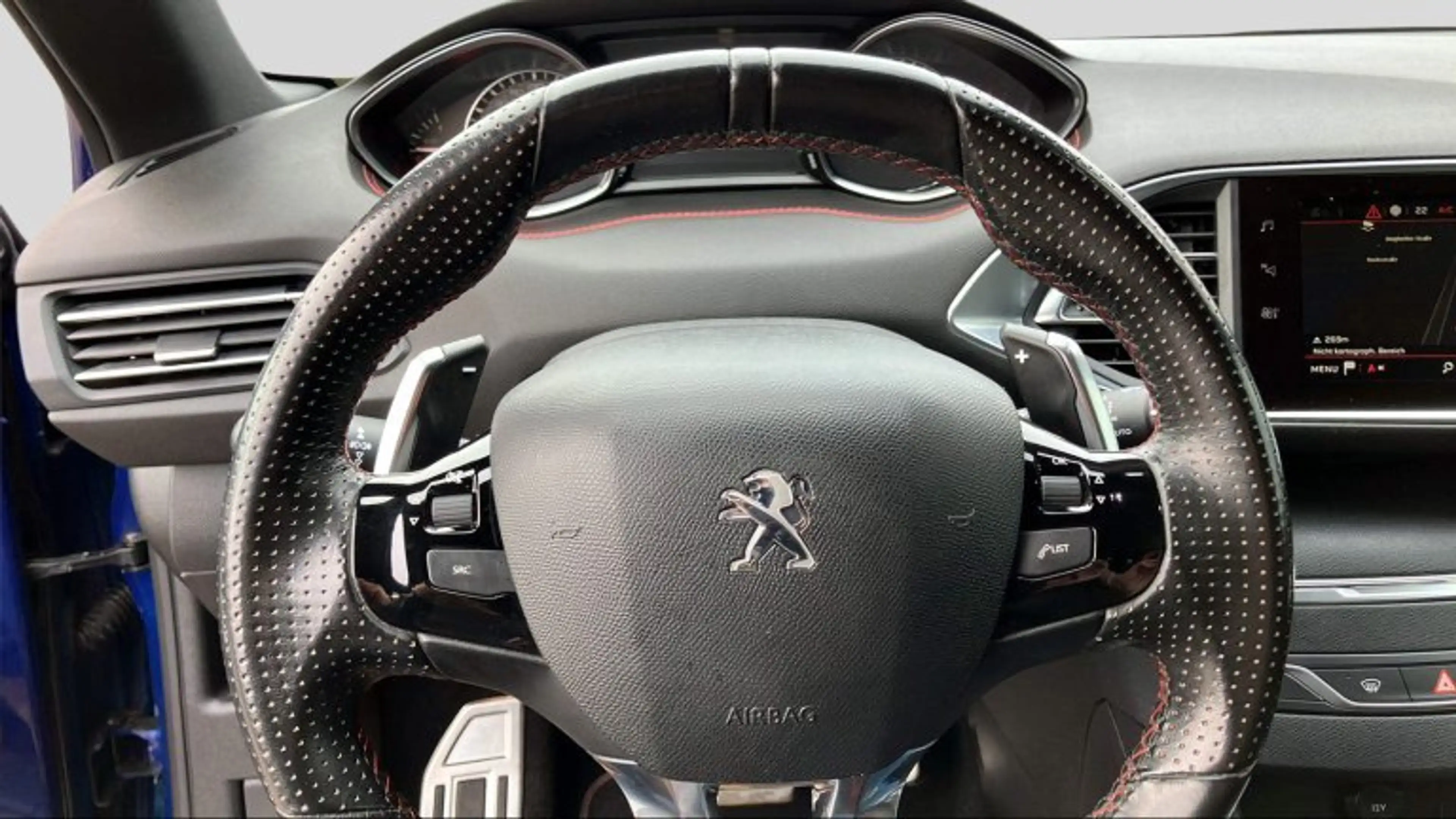 Peugeot 308 SW 2,0 BlueHDI 180 GT EAT8 S&S — photo 8