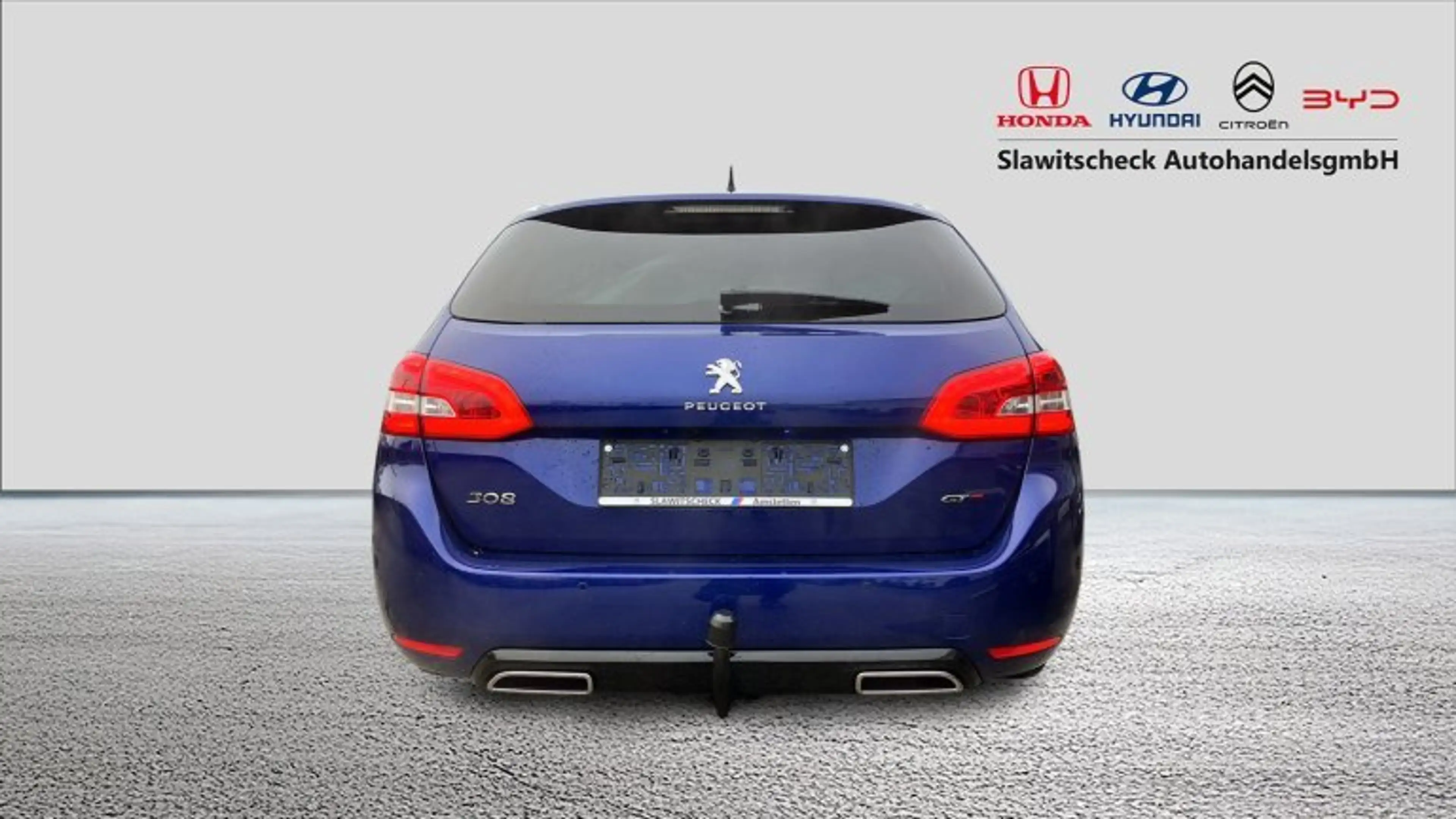 Peugeot 308 SW 2,0 BlueHDI 180 GT EAT8 S&S — photo 4