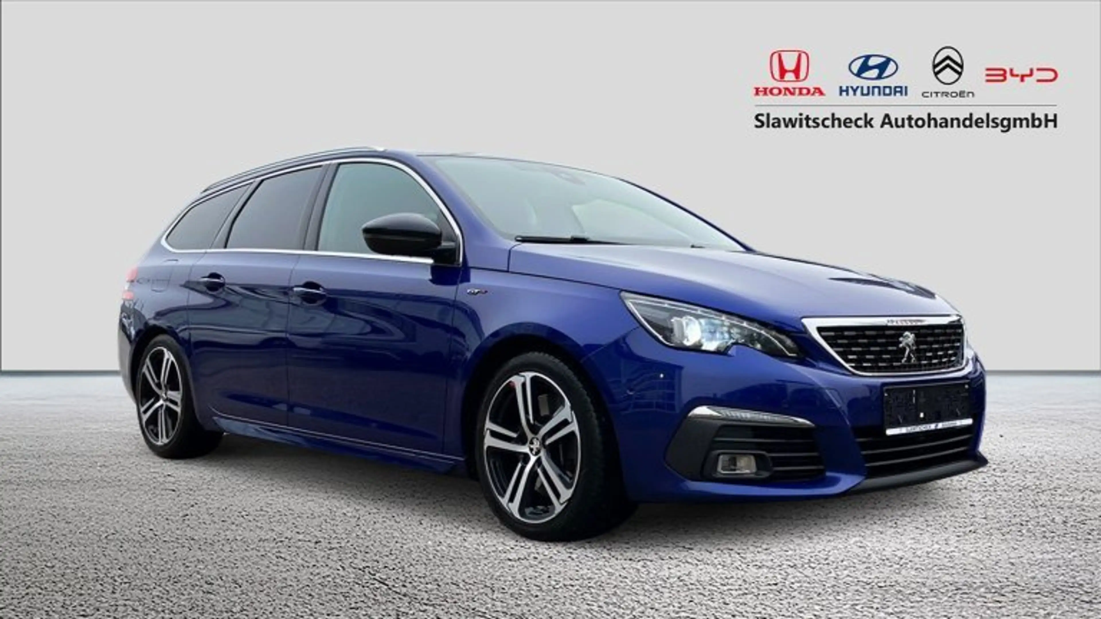 Peugeot 308 SW 2,0 BlueHDI 180 GT EAT8 S&S — photo 6