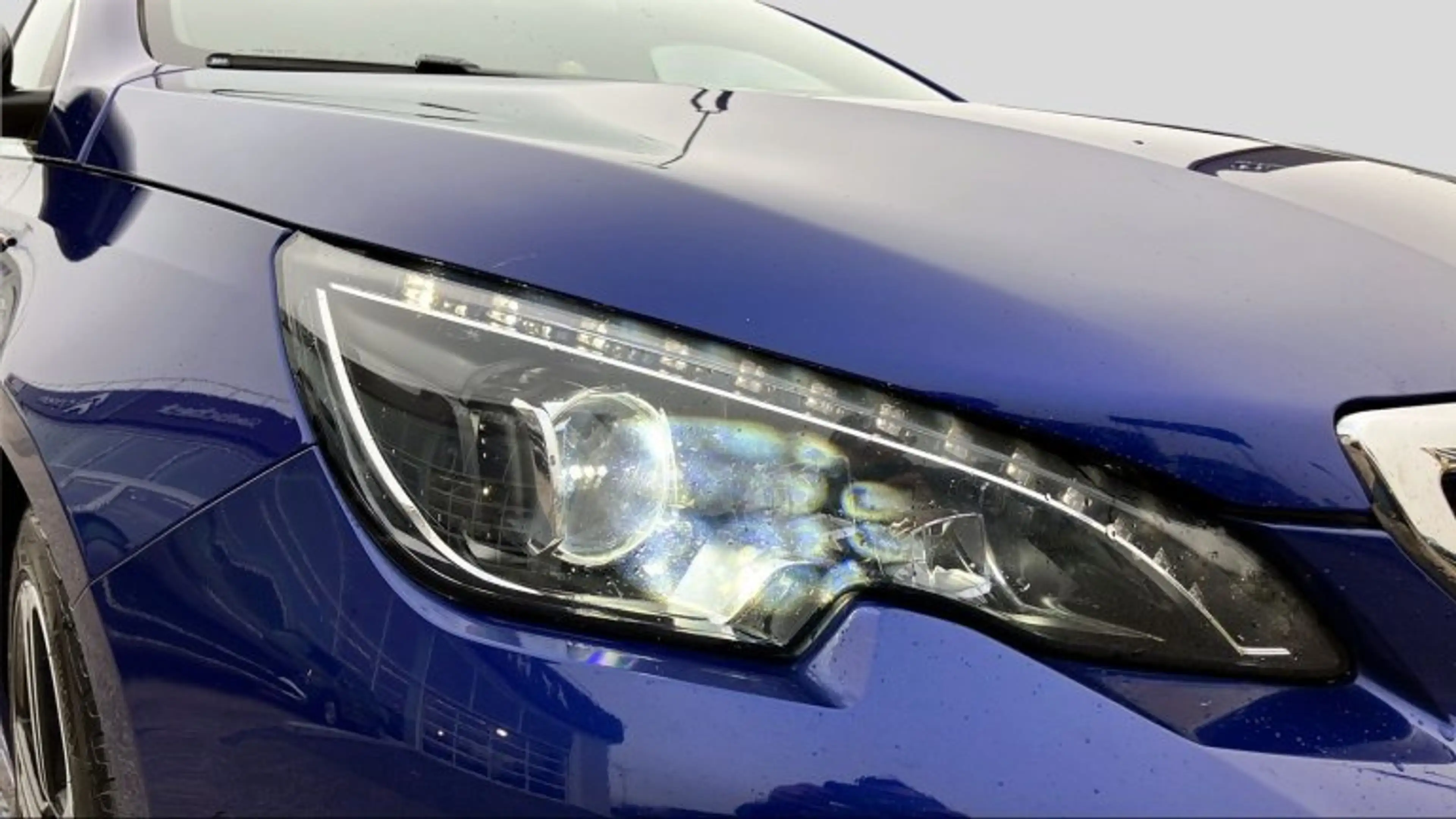 Peugeot 308 SW 2,0 BlueHDI 180 GT EAT8 S&S — photo 14