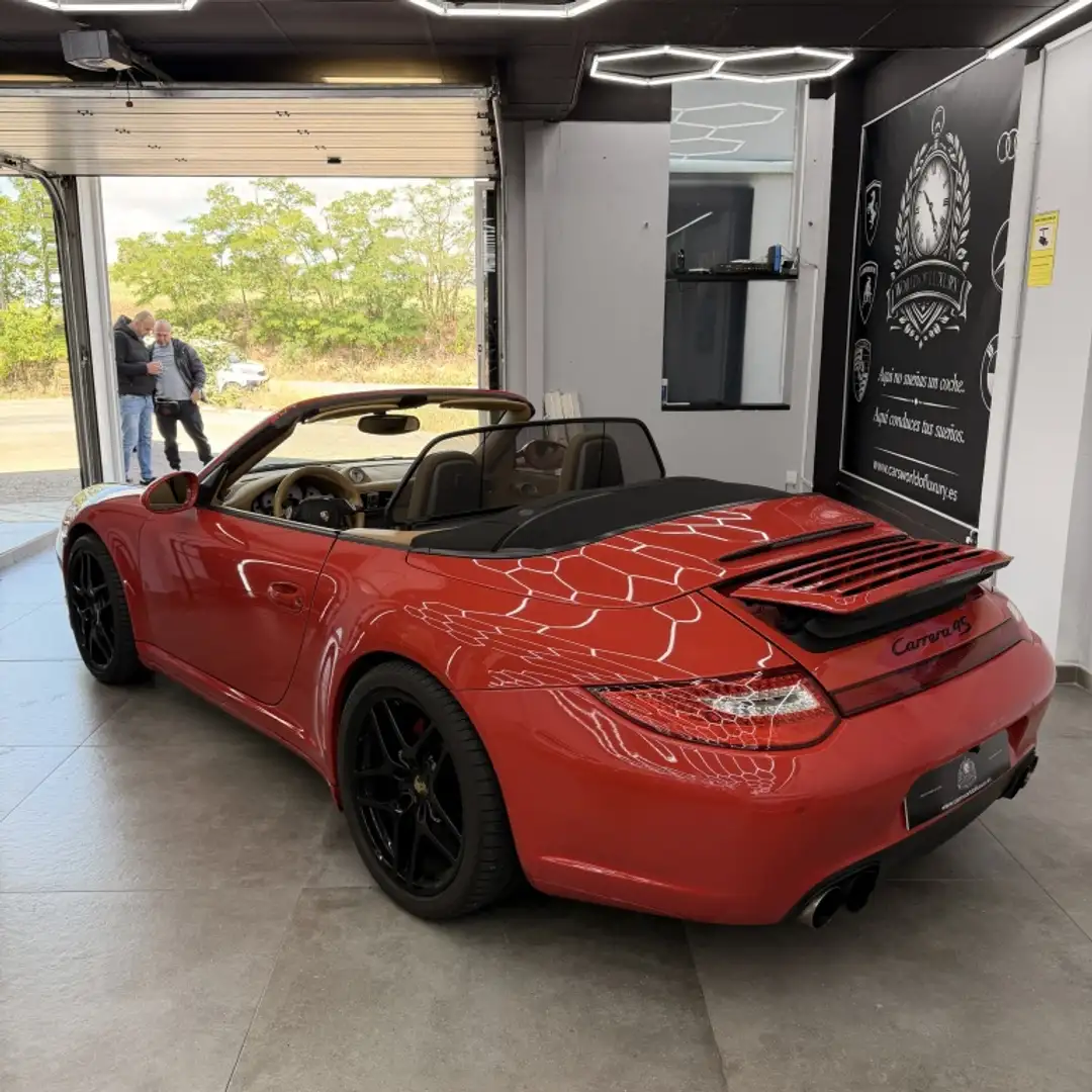 Porsche 911 Carrera 4S Cabriolet PDK Rojo - 2