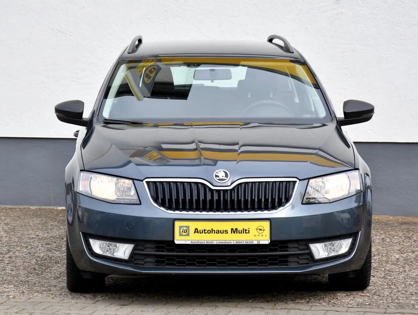 Skoda Octavia Combi Active Klima PDC ALU Gris - 2