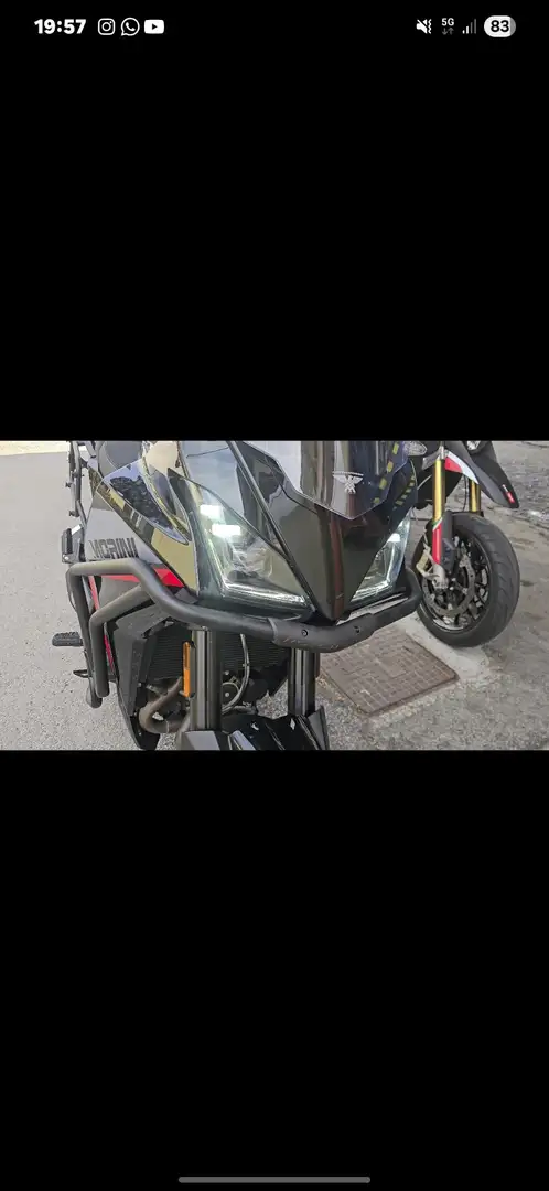 Moto Morini X-Cape cechi oro Negru - 1