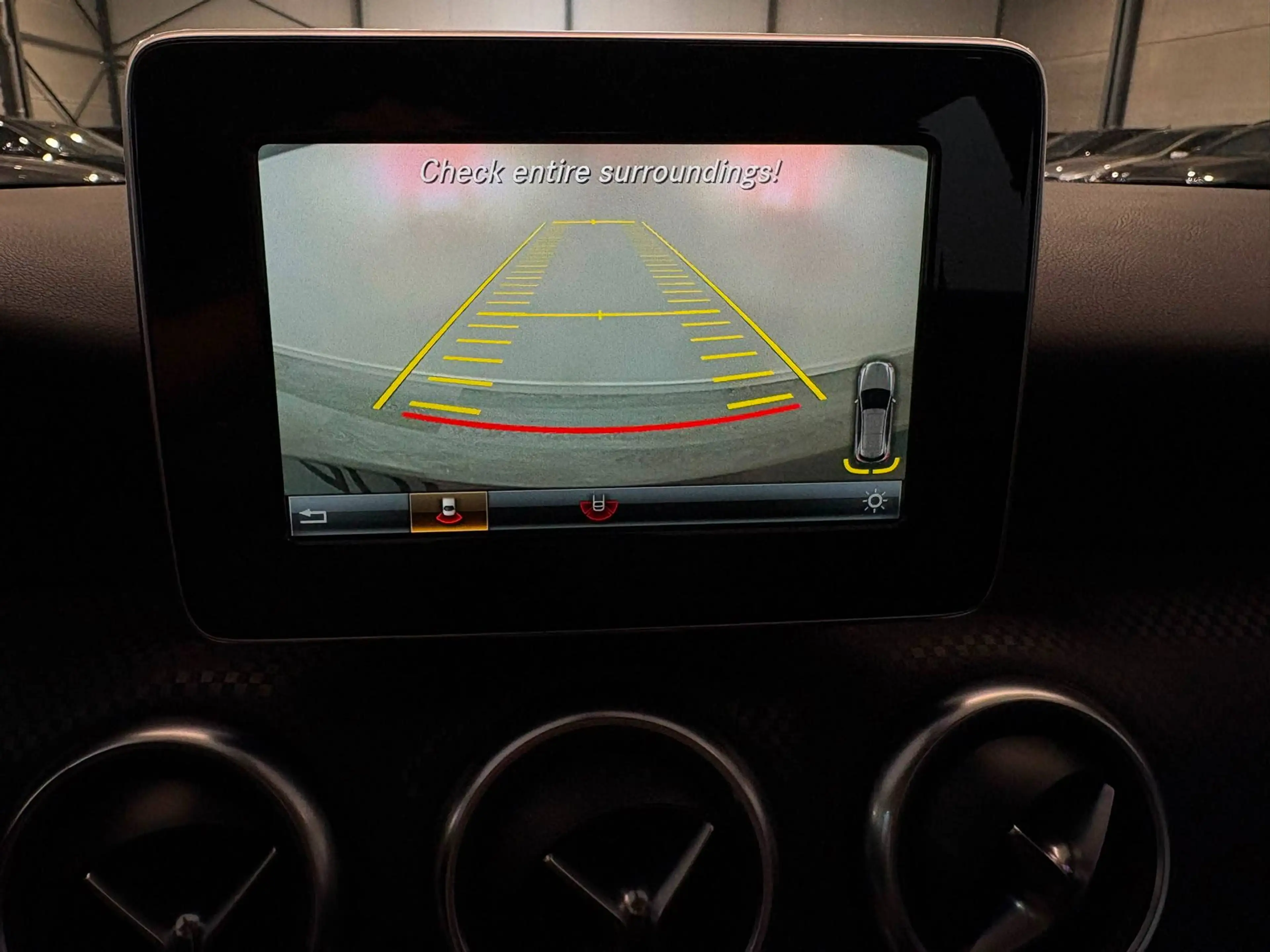 Mercedes-Benz A 180 - Navi/Cruise/Zetelverwarming/Camera — photo 15