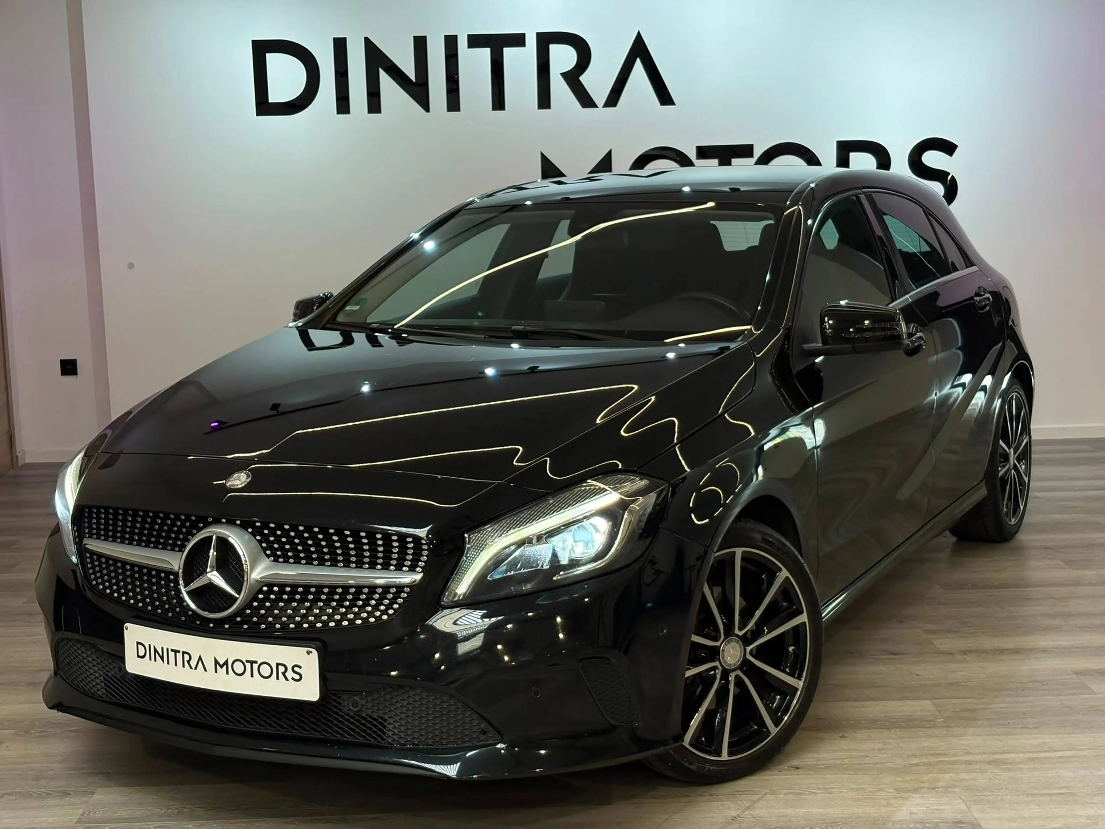 Mercedes-Benz A 180 - Navi/Cruise/Zetelverwarming/Camera — photo 3