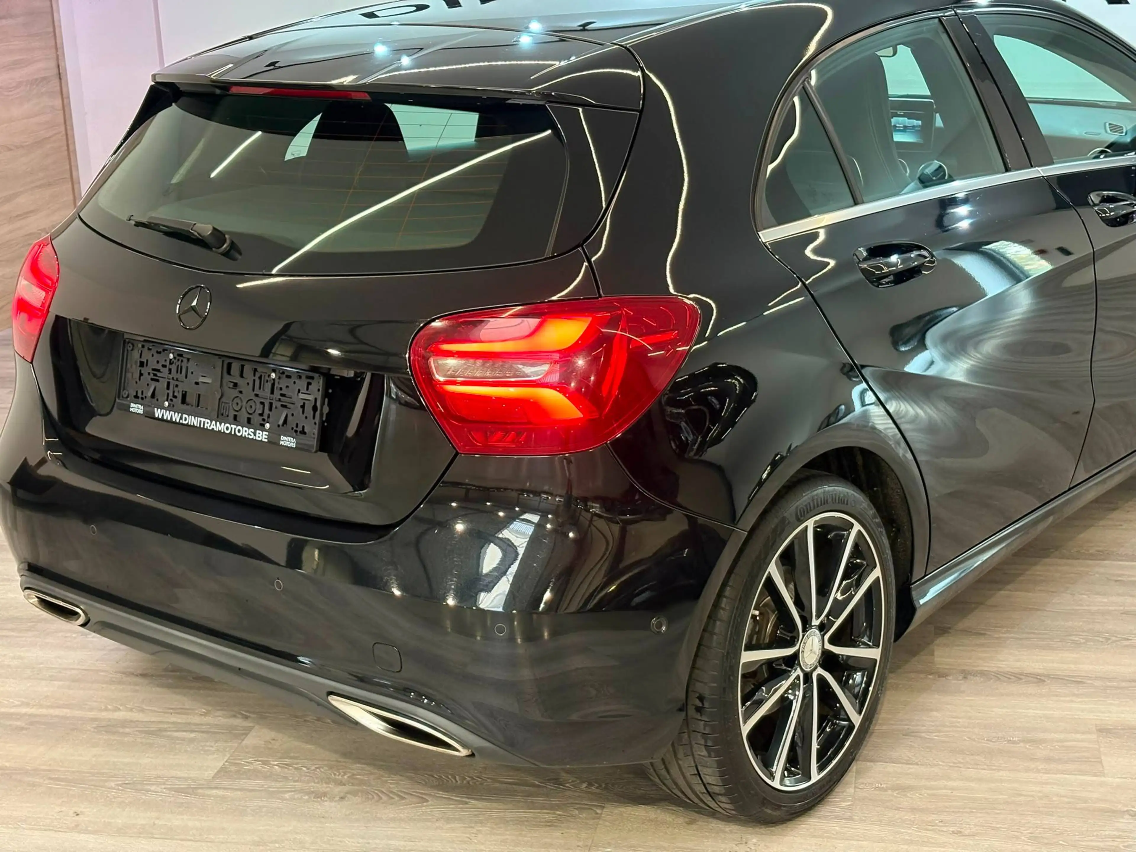 Mercedes-Benz A 180 - Navi/Cruise/Zetelverwarming/Camera — photo 8