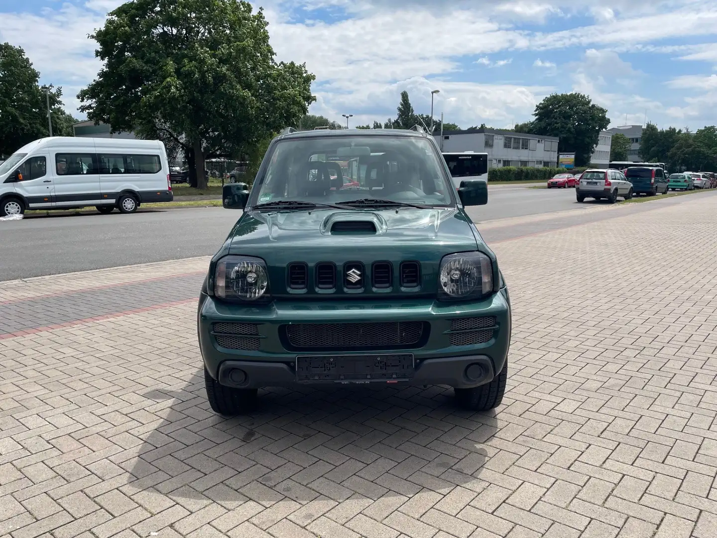 Suzuki Jimny 1.5 DDiS Ranger Diesel 4x4 AHK *Klima Grün - 2