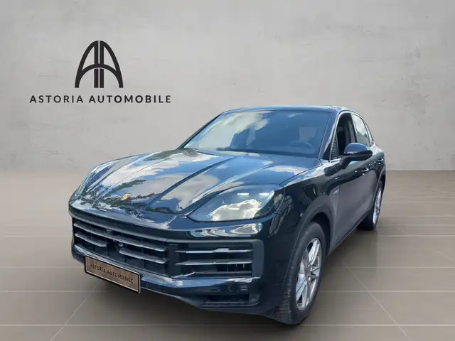 Porsche Cayenne main image