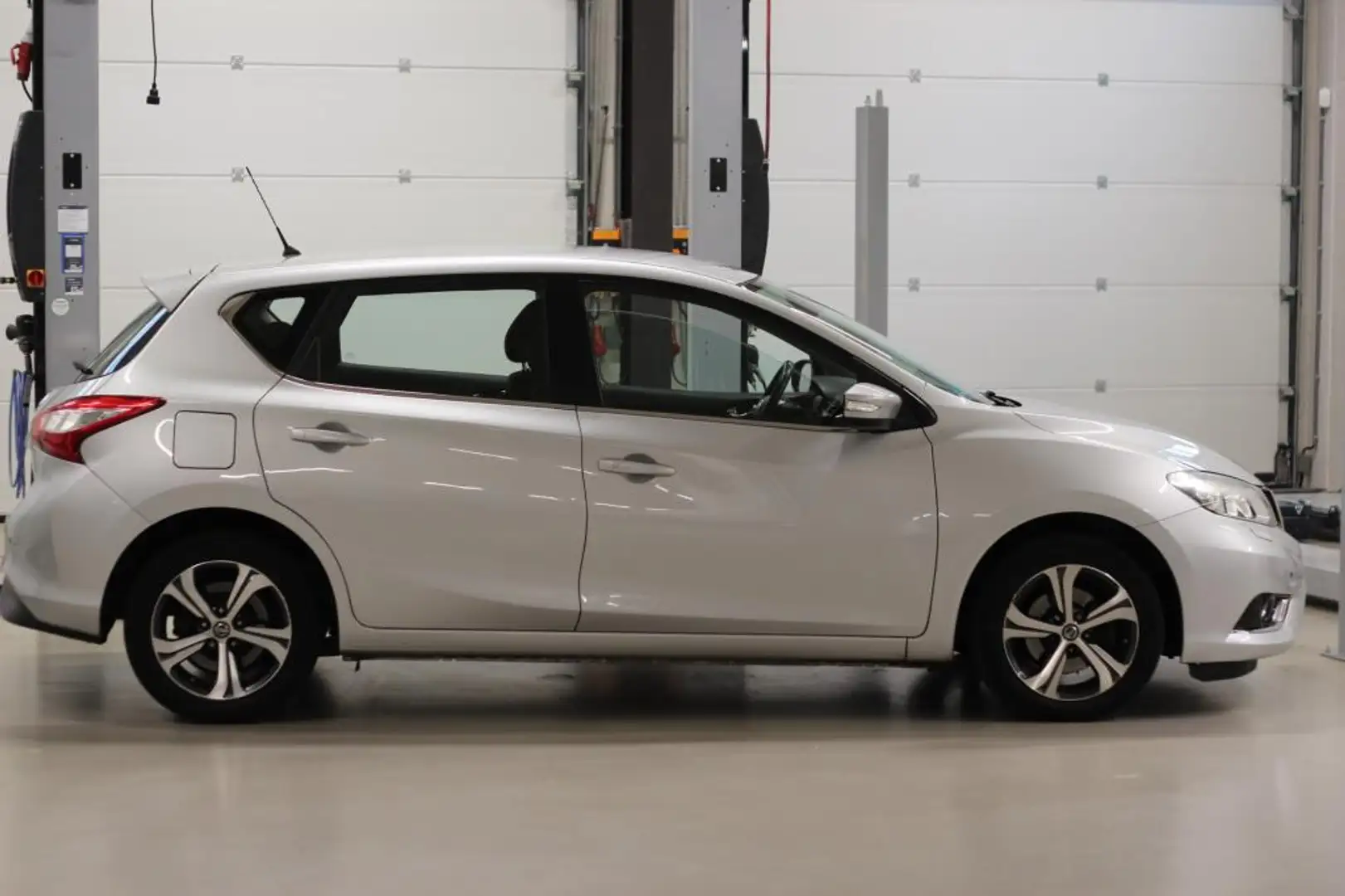 Nissan Pulsar 1.2 DIG-T Acenta Grijs - 2