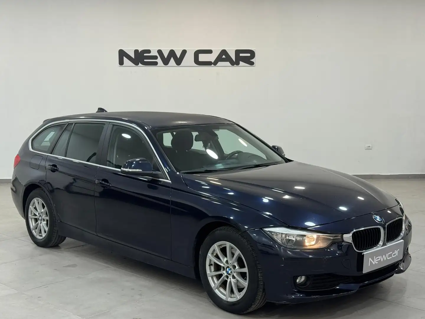 BMW 316 316d touring (85)kw Blauw - 1