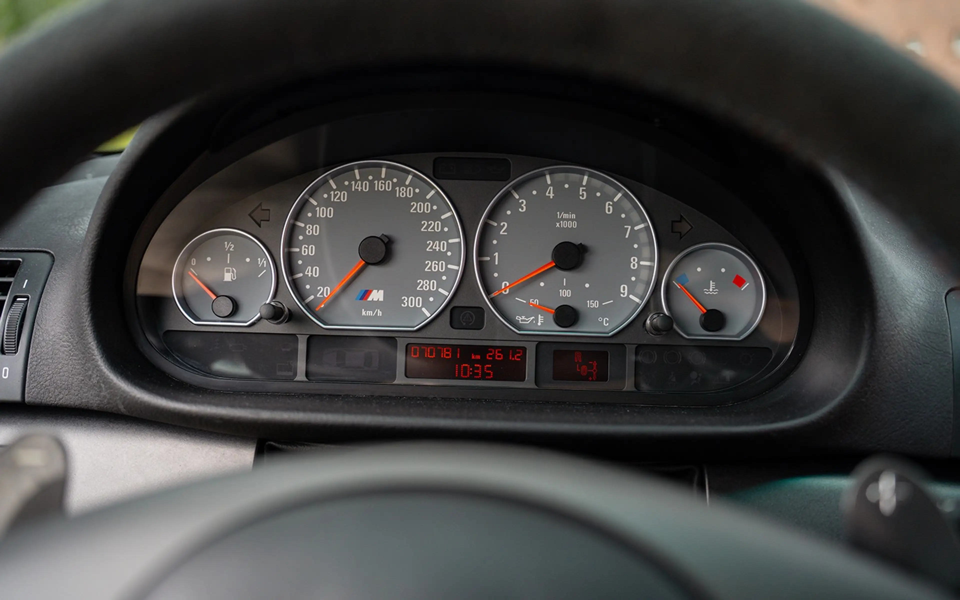 BMW M3 M3 CSL/Technik überarbeitet/Erstlack/1von1383 Autos — photo 29