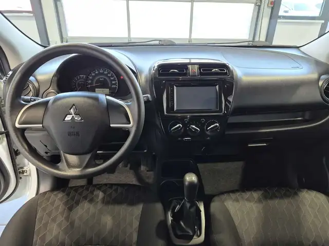Mitsubishi Space Star view 9