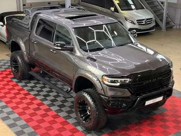 1500 5.7 4X4 LIMITED PANO LPG MonsterTruck