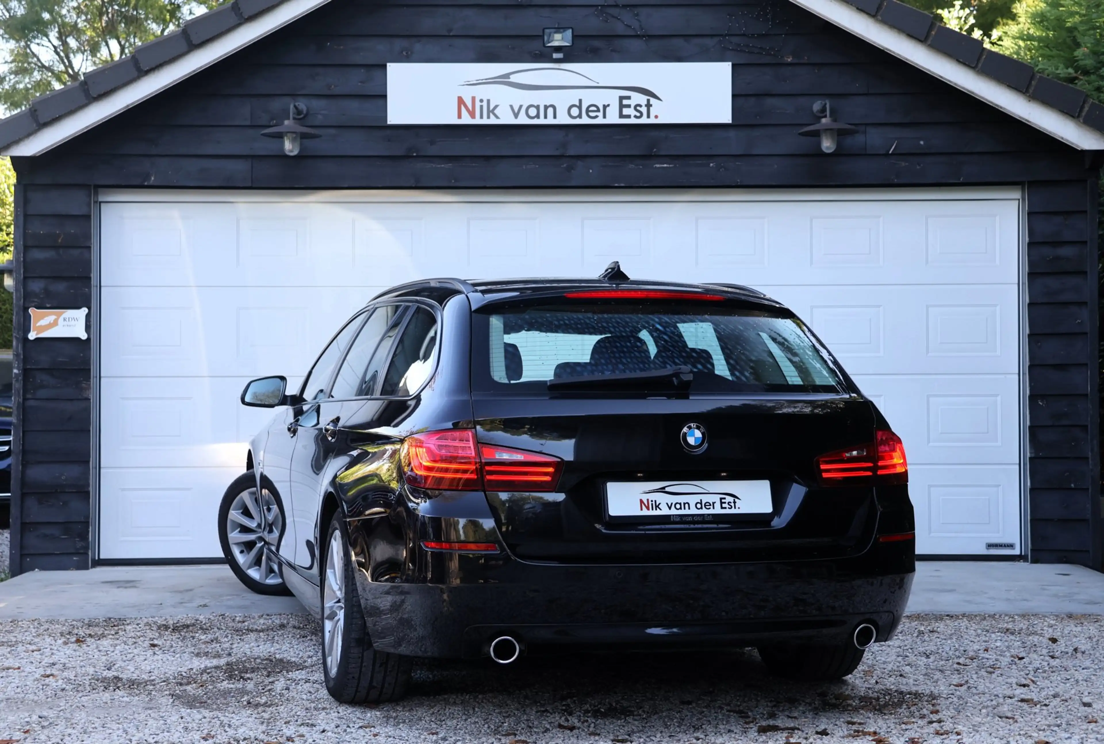 BMW 535 5-serie Touring 535xd High Executive-Pano-Stoelver — photo 5