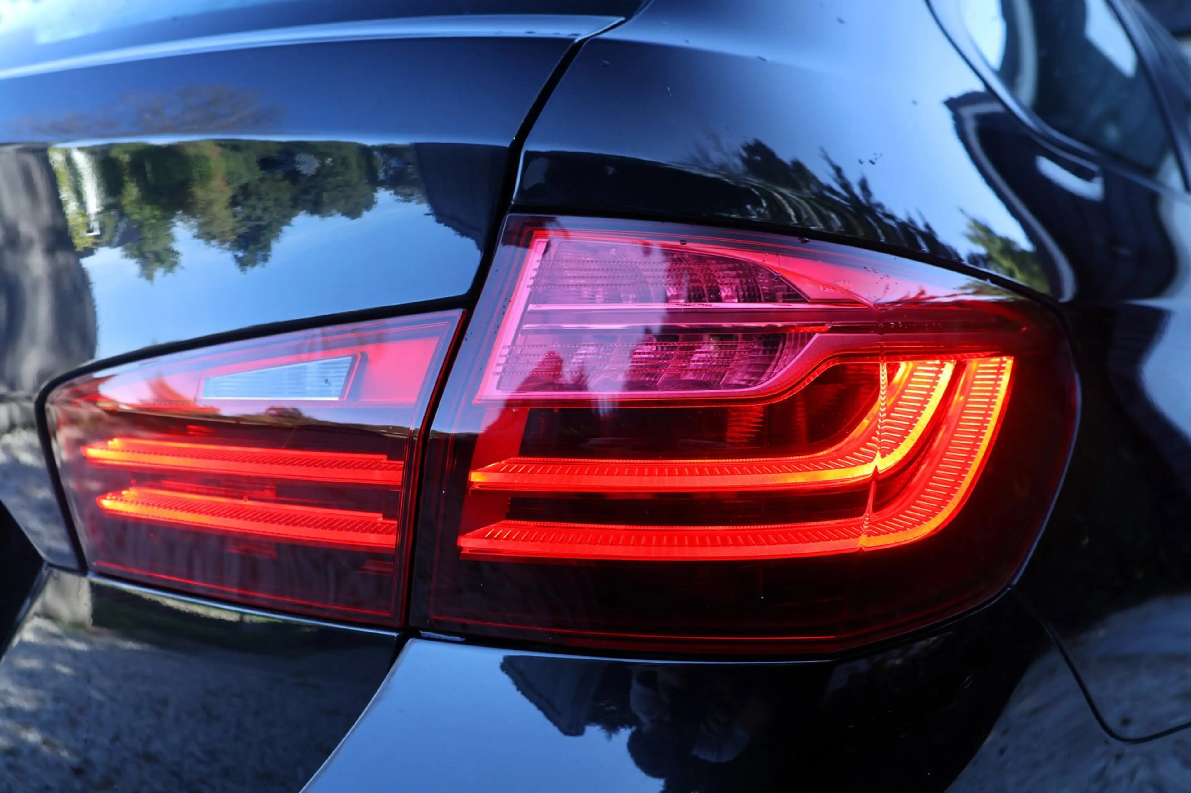 BMW 535 5-serie Touring 535xd High Executive-Pano-Stoelver — photo 8