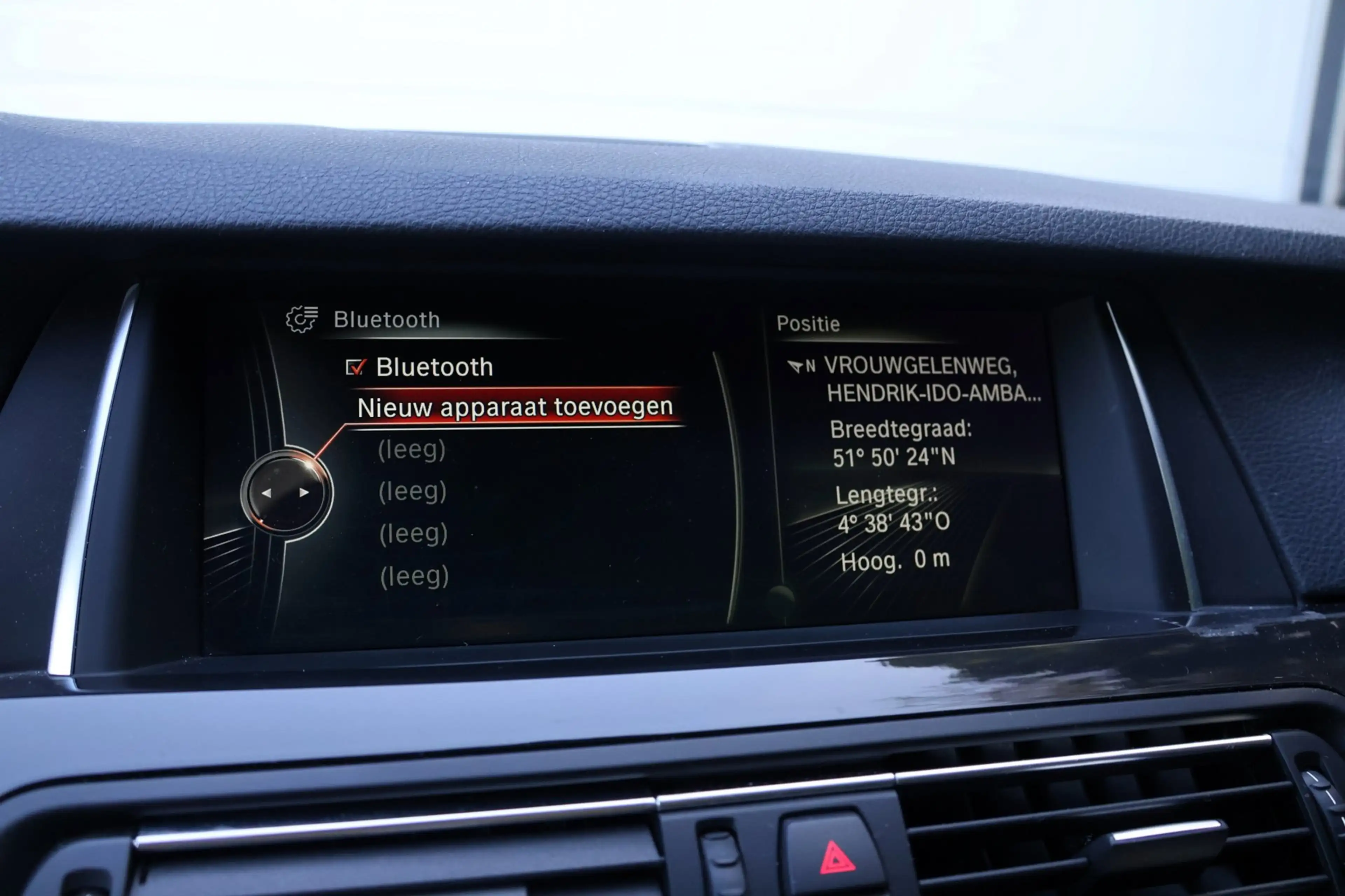 BMW 535 5-serie Touring 535xd High Executive-Pano-Stoelver — photo 17