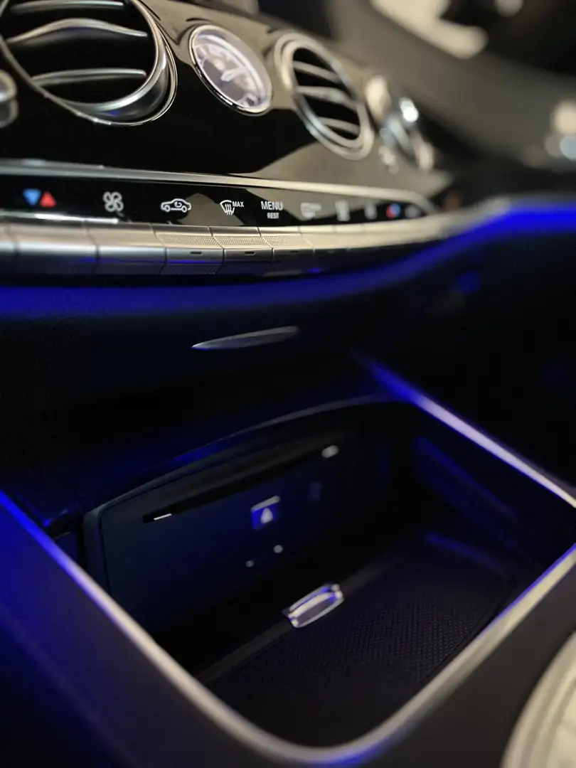 Mercedes-Benz S 500 S-Klasse 4Matic AMG-Line Standheizung Černá - 2