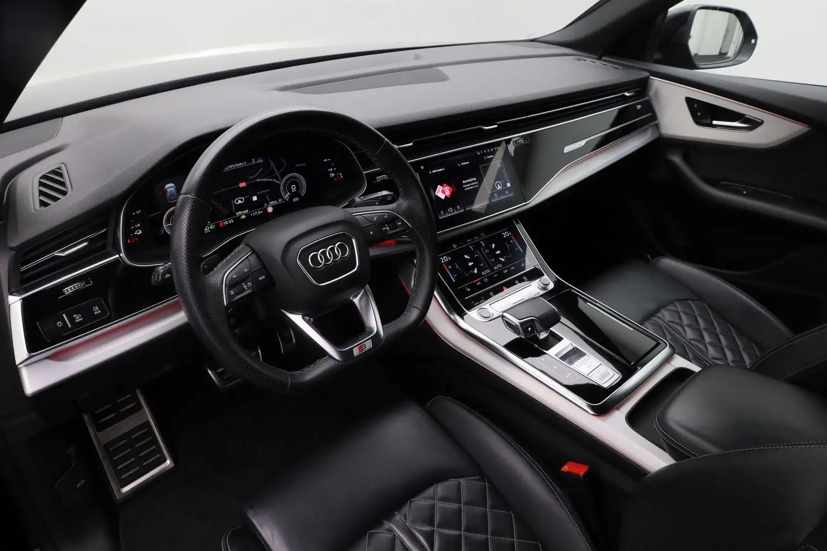 Audi Q8 60 TFSI e 462 pk tiptronic quattro Pro Line S Comp Zwart - 2