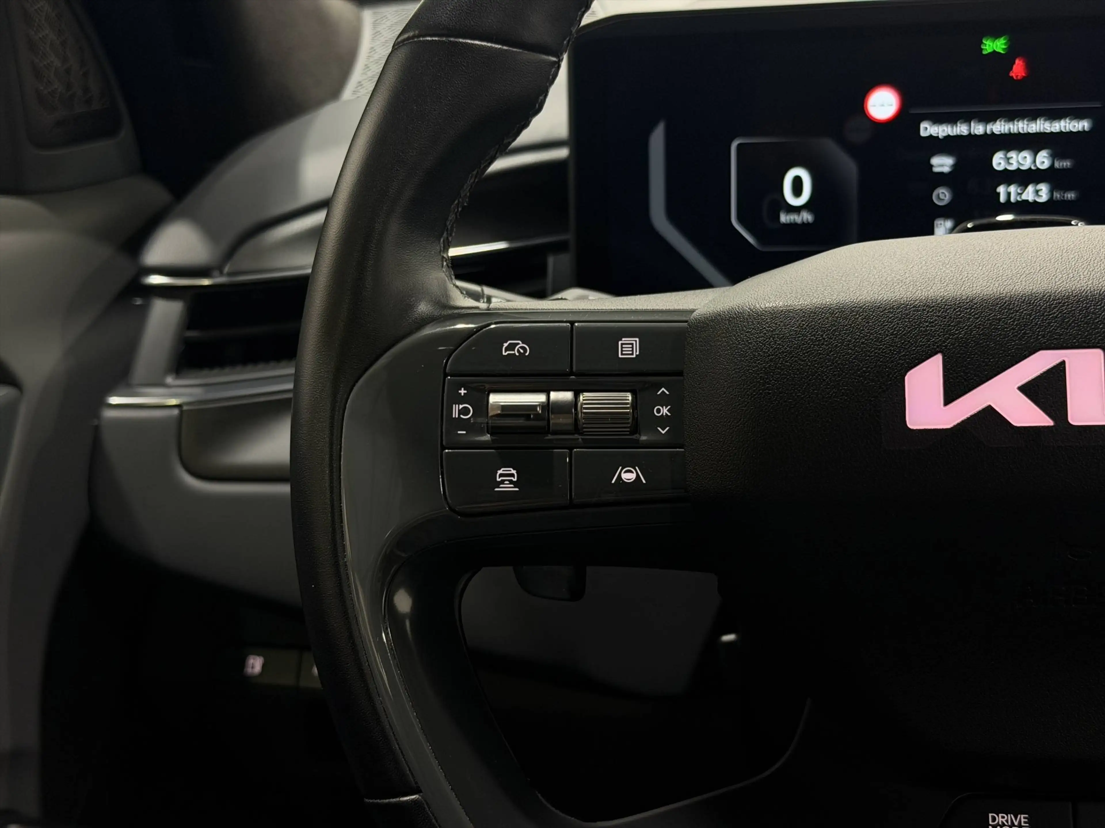 Kia EV9 99.8 kWh AWD GT Line Launch Edition ***FULL FULL OPTIONS*** — photo 15