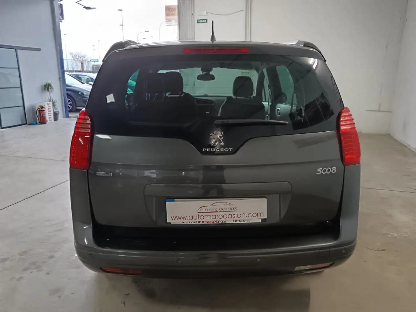 Peugeot 5008 1.6 BlueHDi Style 7 pl. 120 Gris - 2